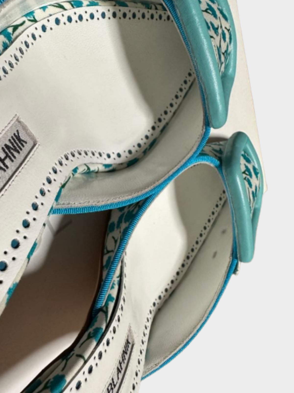 Manolo Blahnik 2010s White and Blue Printed Fabric Mules