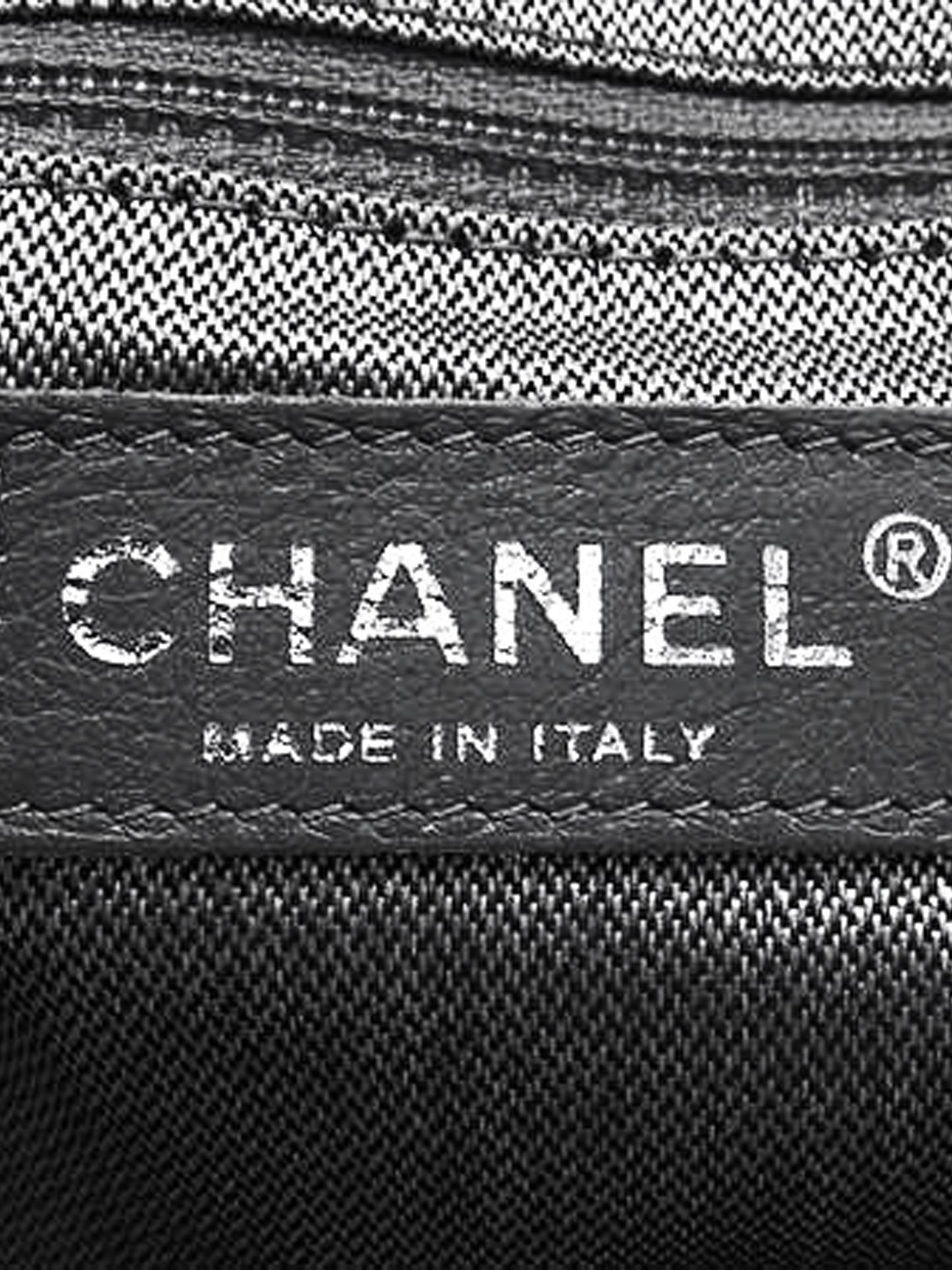Chanel 2005-2006 Black Lambskin Leather Vertical Quilted Tote Bag