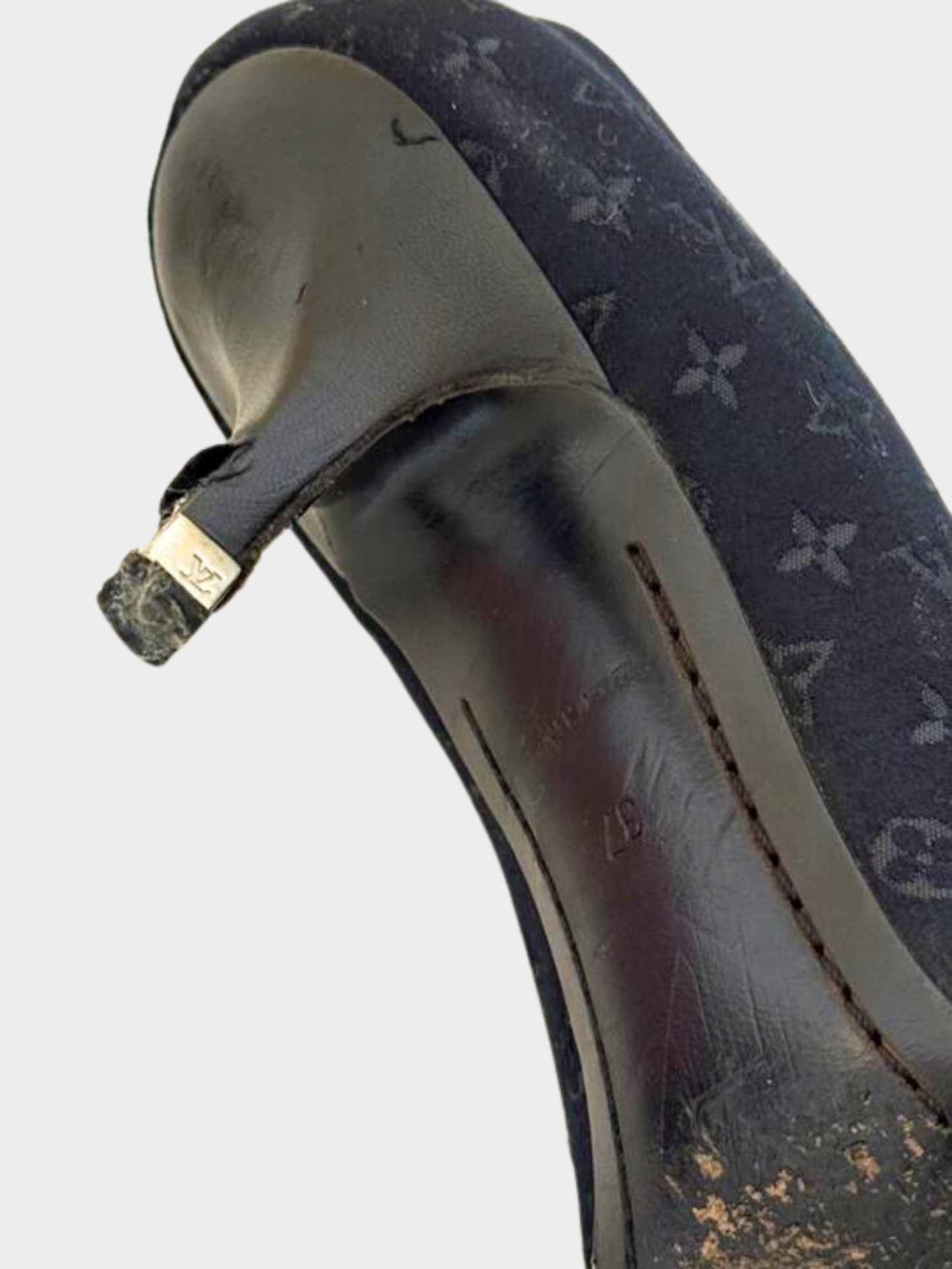Louis Vuitton 2010s Black Monogram Kitten Heels