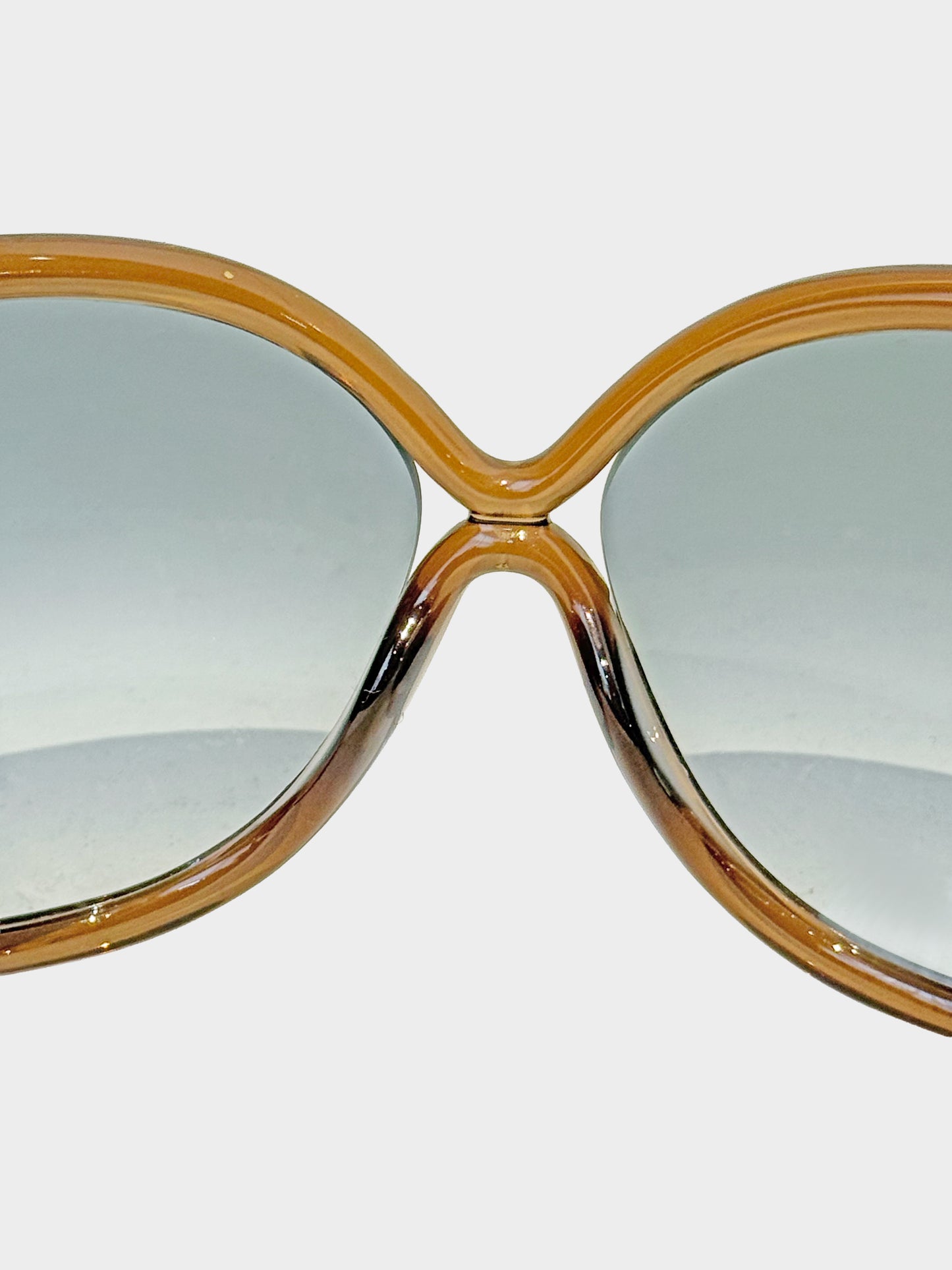 Tom Ford 2000s Dark Brown and Gradient Knotted Detail Sonja Sunglasses