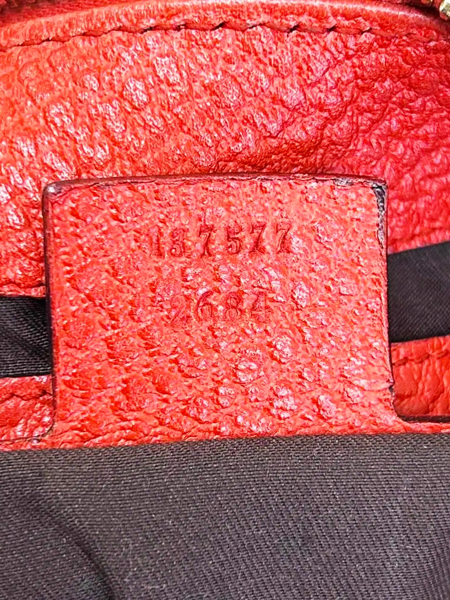 Gucci Early 2000s Red Pebbled Leather Bamboo Ring Hobo Bag