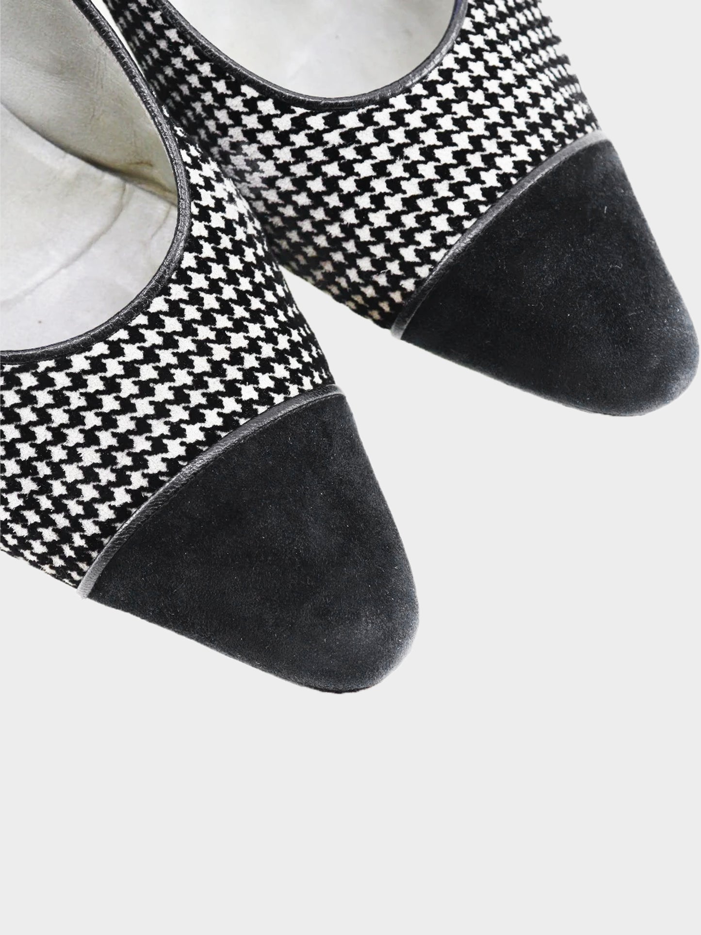 Christian Dior 2000s Black and White Houndstooth Kitten Heeled Pumps