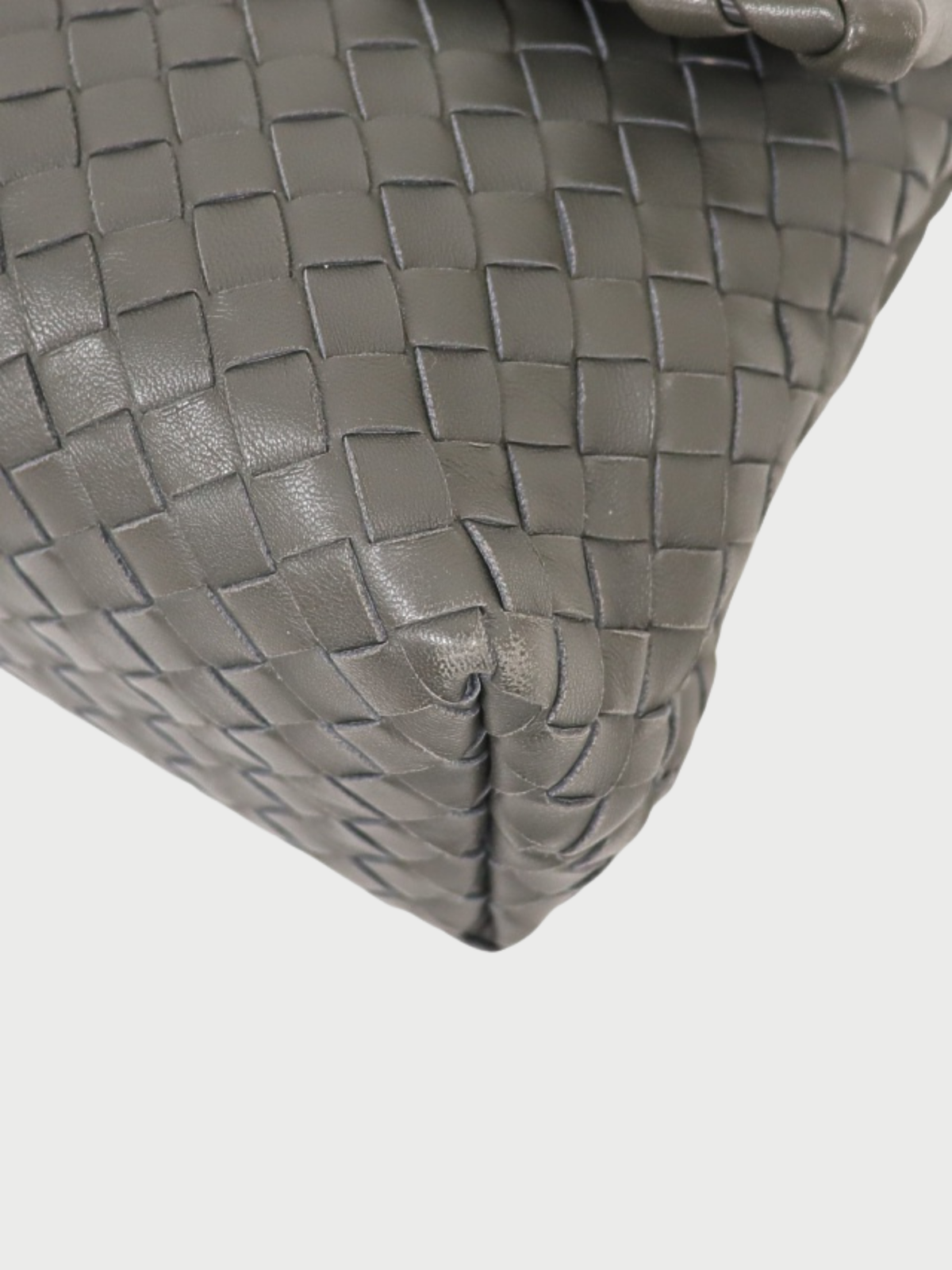 Bottega Veneta 2010s Grey Leather Intrecciato Chain Shoulder Bag