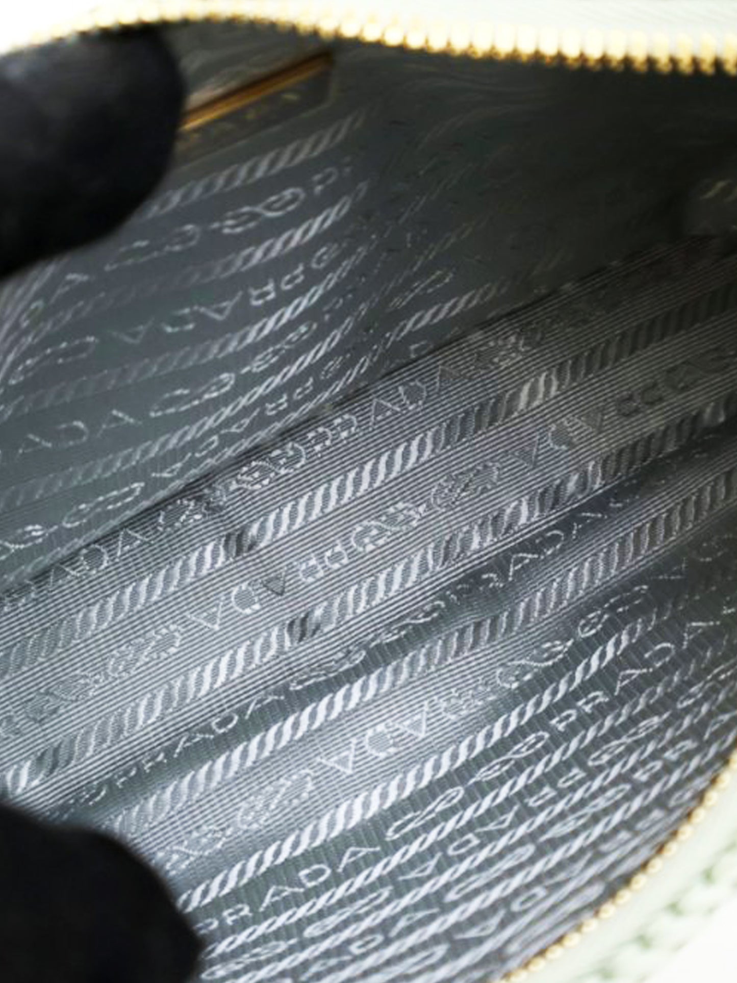 Prada 2010s Mint Green Raffia Crochet Re-Edition  Shoulder Bag