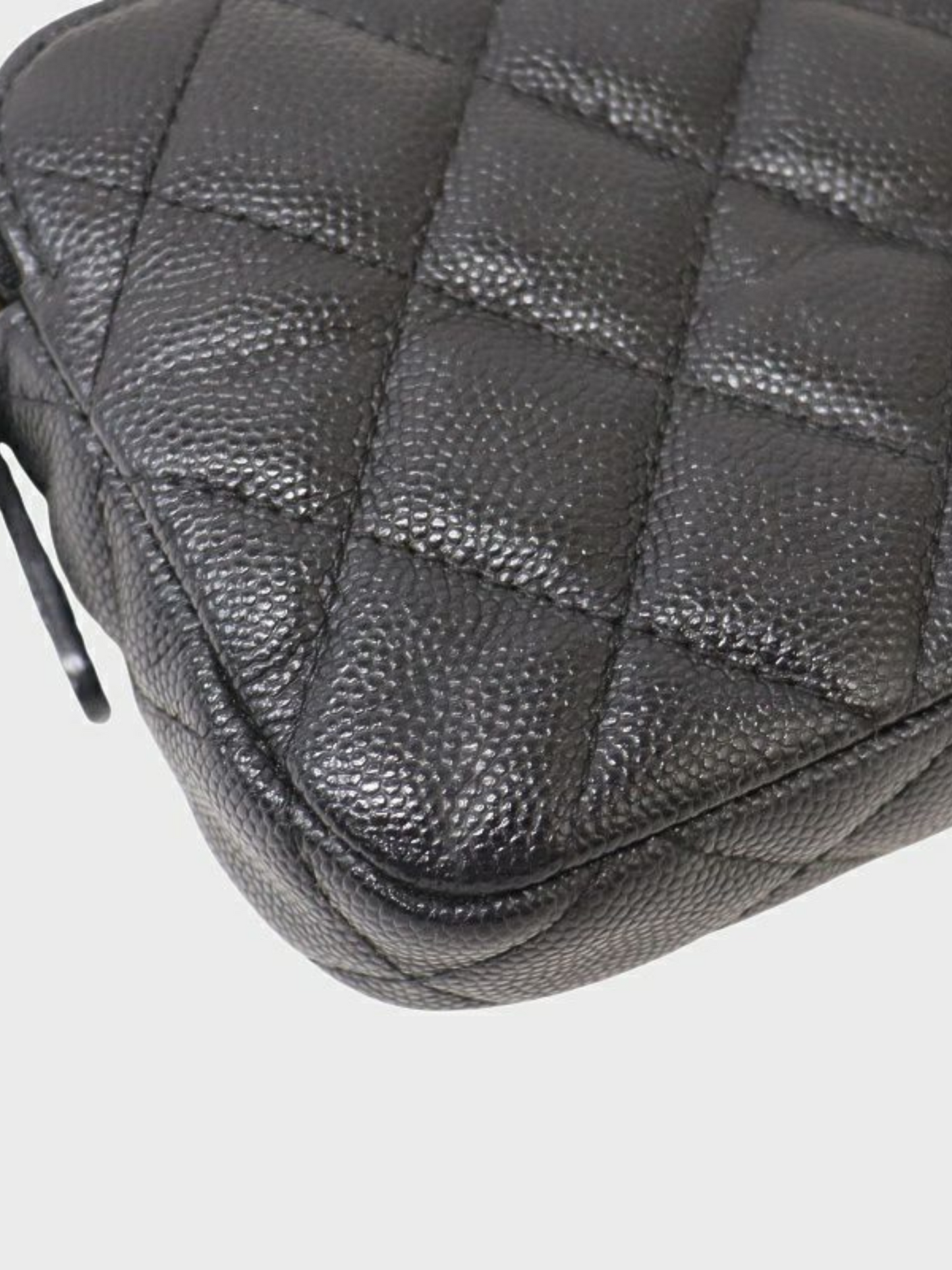 Chanel 2019 Black Caviar Skin Chain Wallet