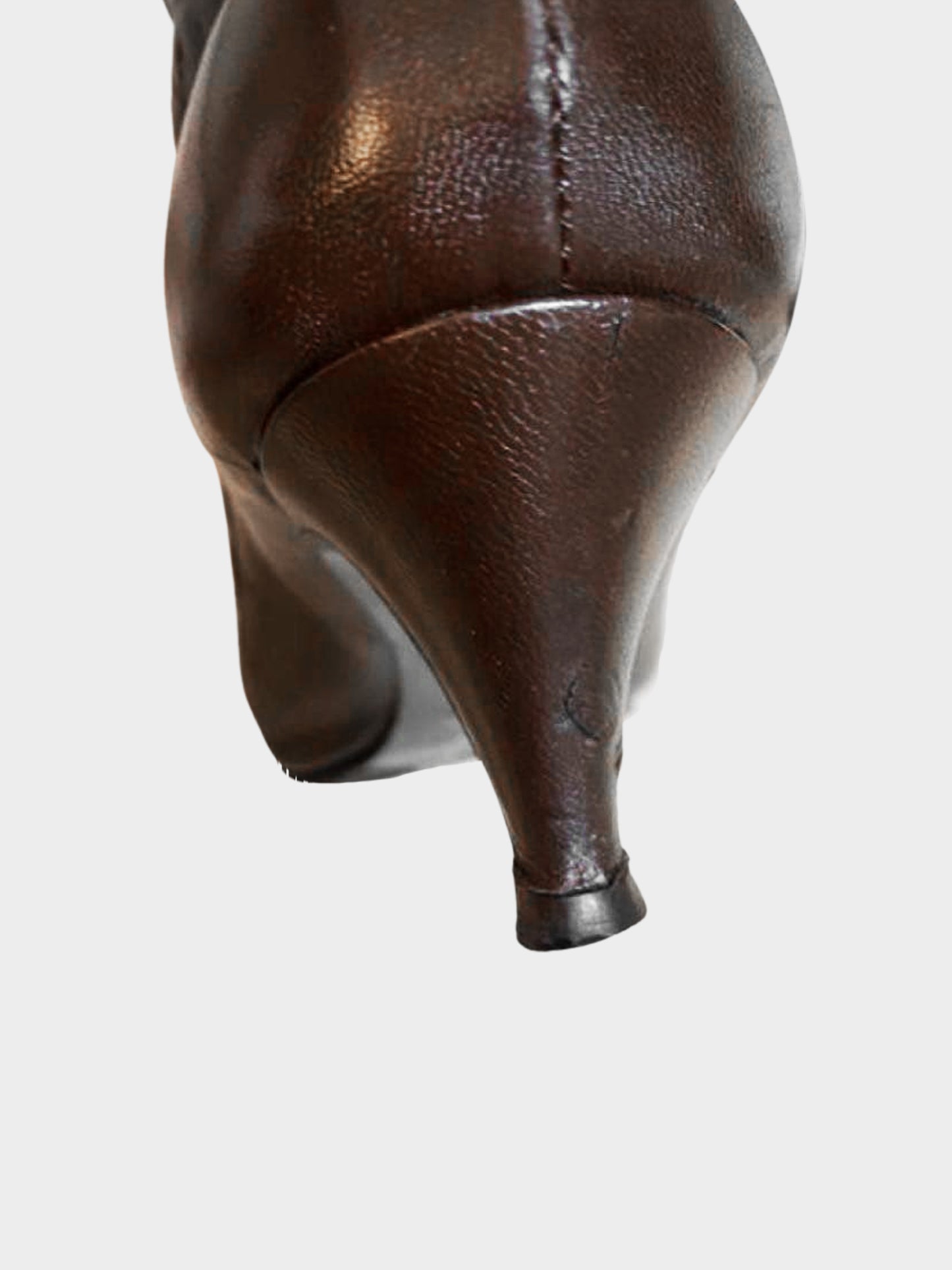 Chanel by Karl Lagerfeld 2004 Brown Leather Quilted Chain Detail Pointed Short Boots