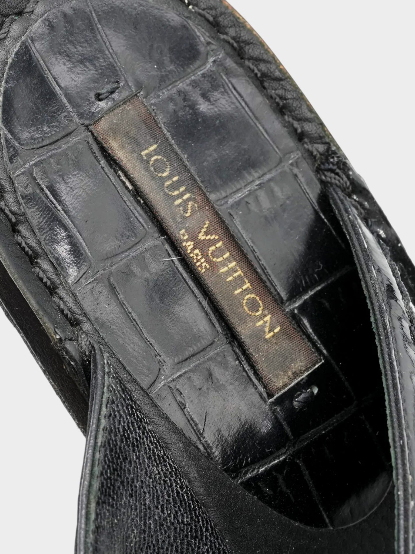 Louis Vuitton SS 2006 Runway Black Croc Patent Leather Heeled Mules
