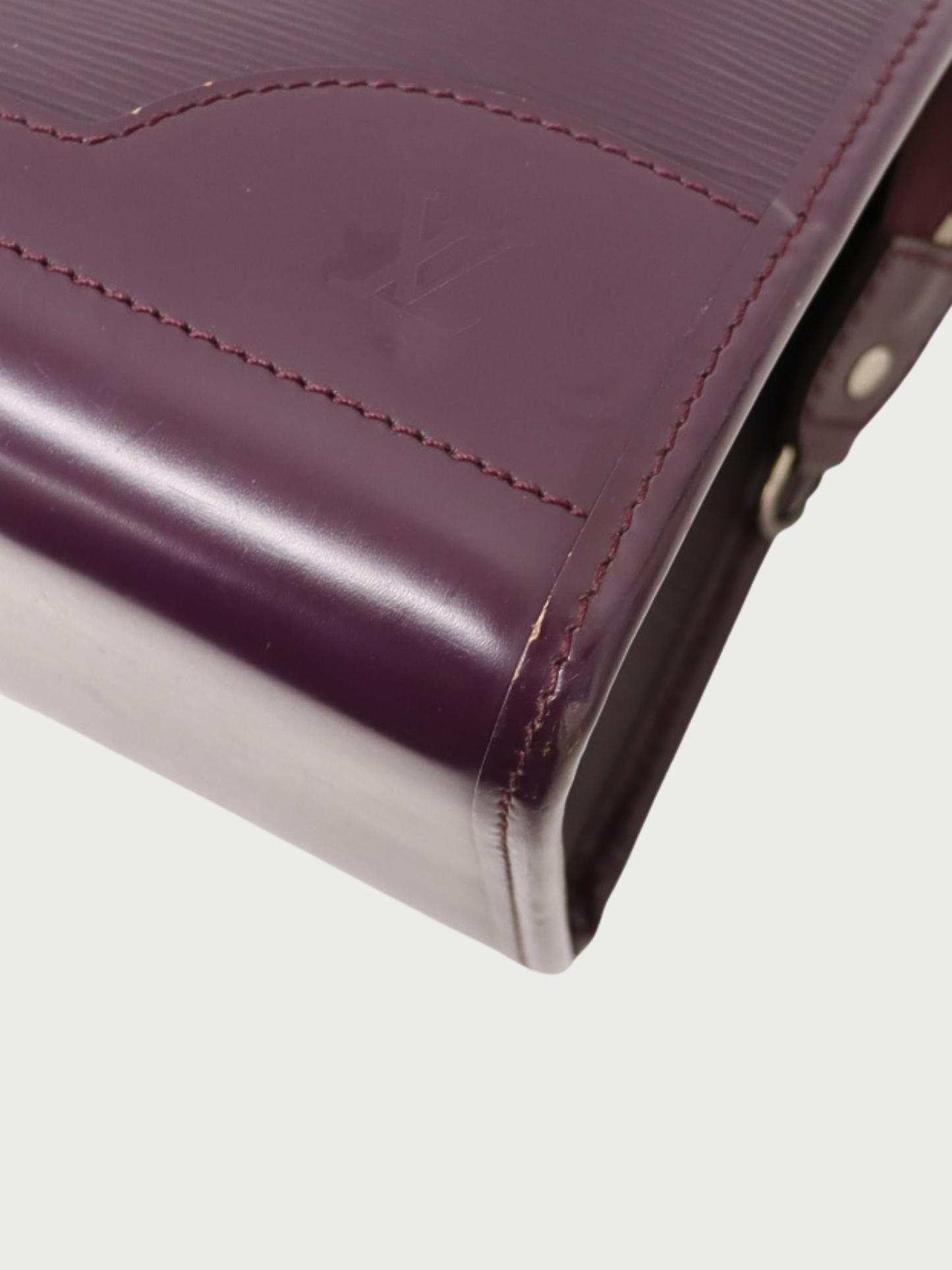Louis Vuitton 2008 Cassis Epi Leather Madeleine PM Bag