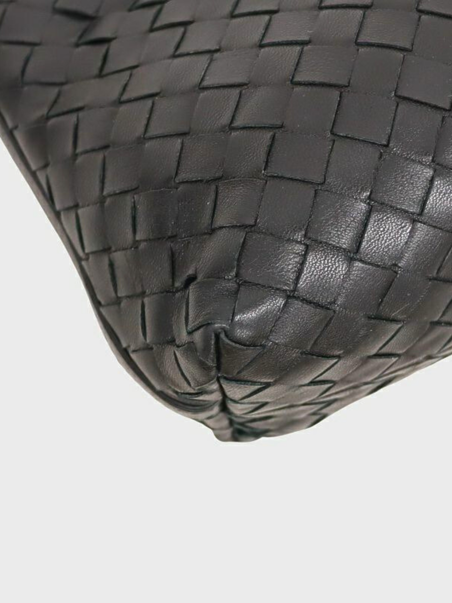 Bottega Veneta 2000s Black Leather Intrecciato Handbag