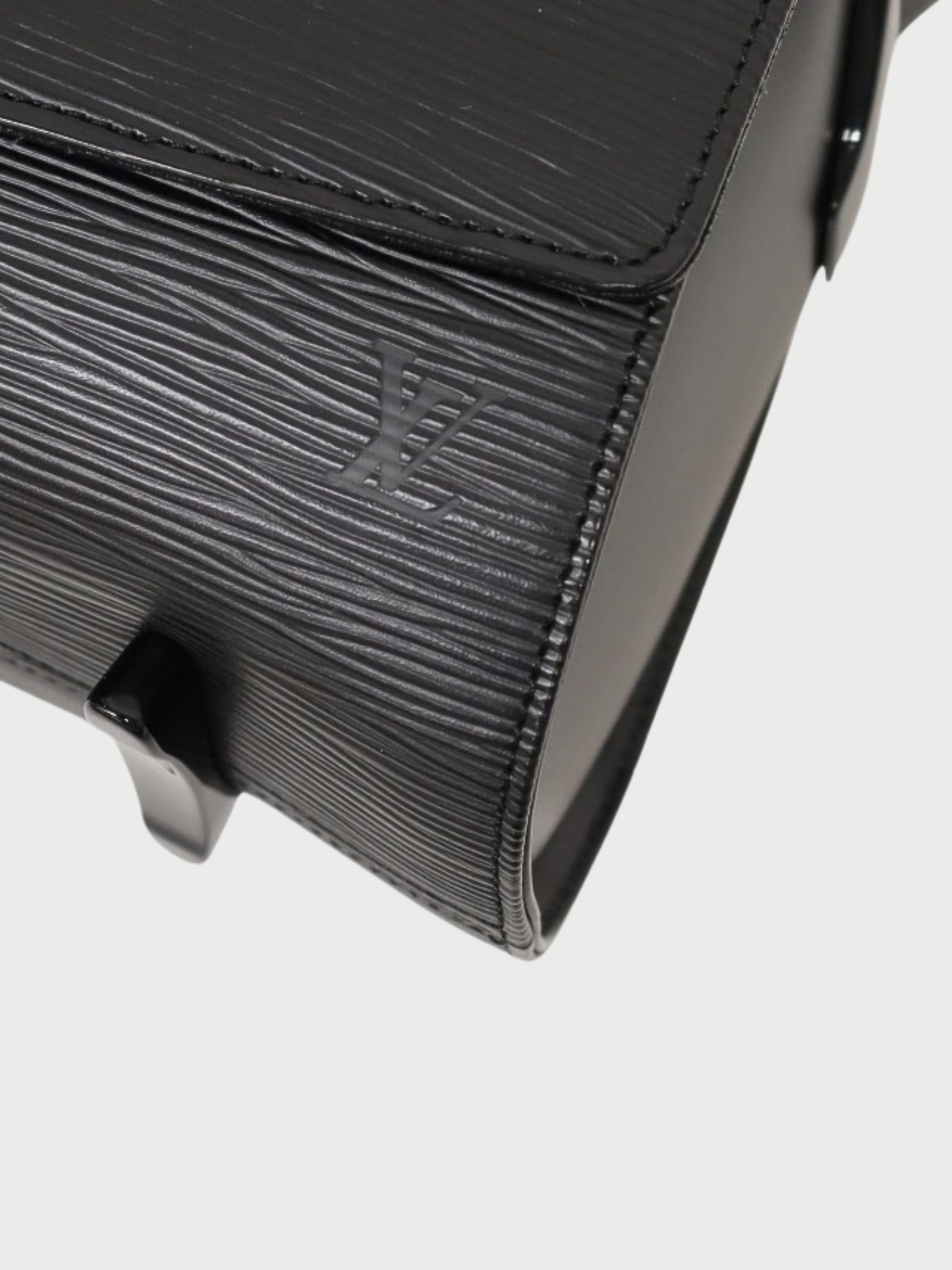 Louis Vuitton 1999 Noir Epi Leather Nocturne GM