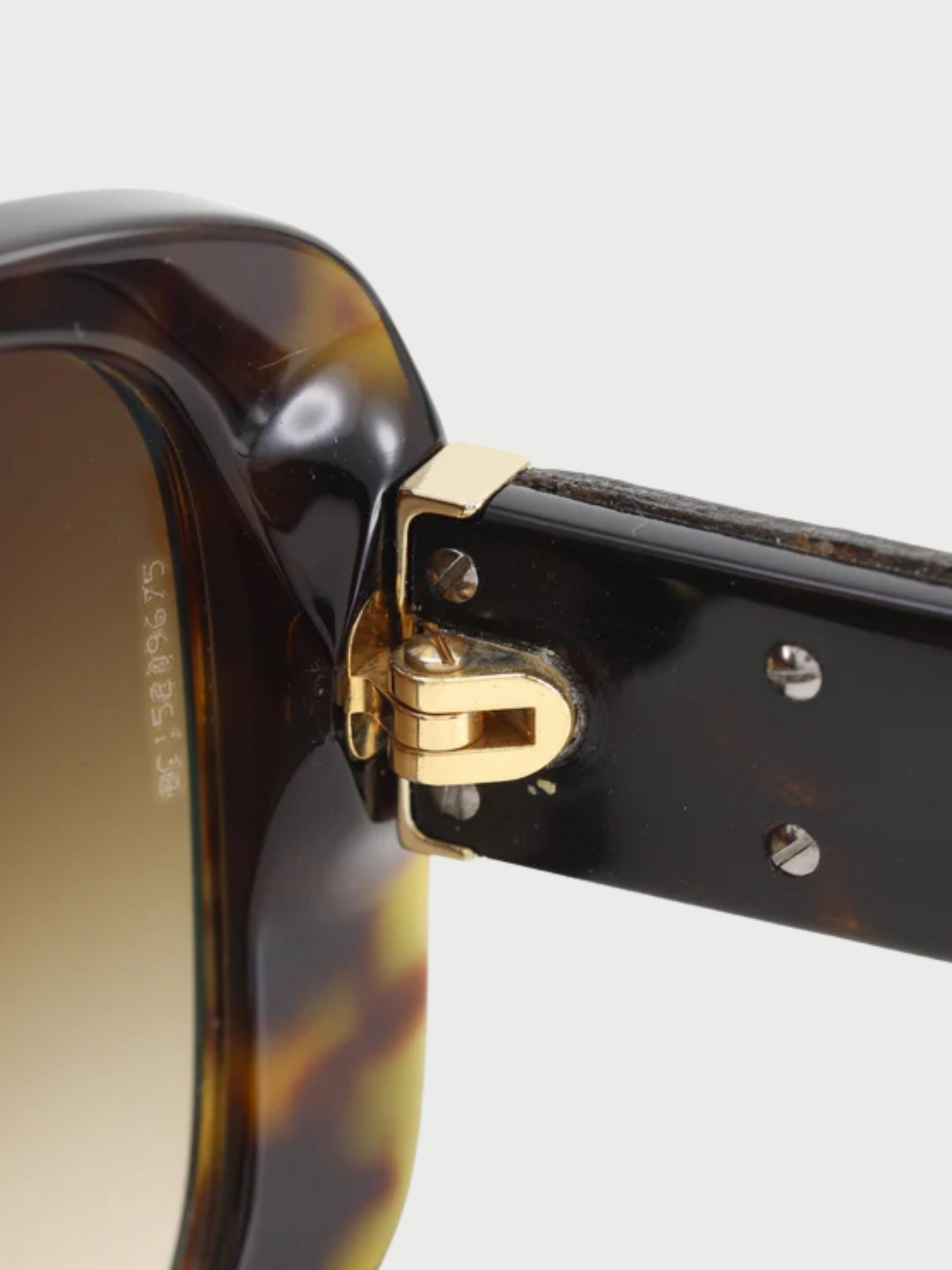Chanel 2000s Brown Plastic Coco Mark Turn Lock Motif Sunglasses