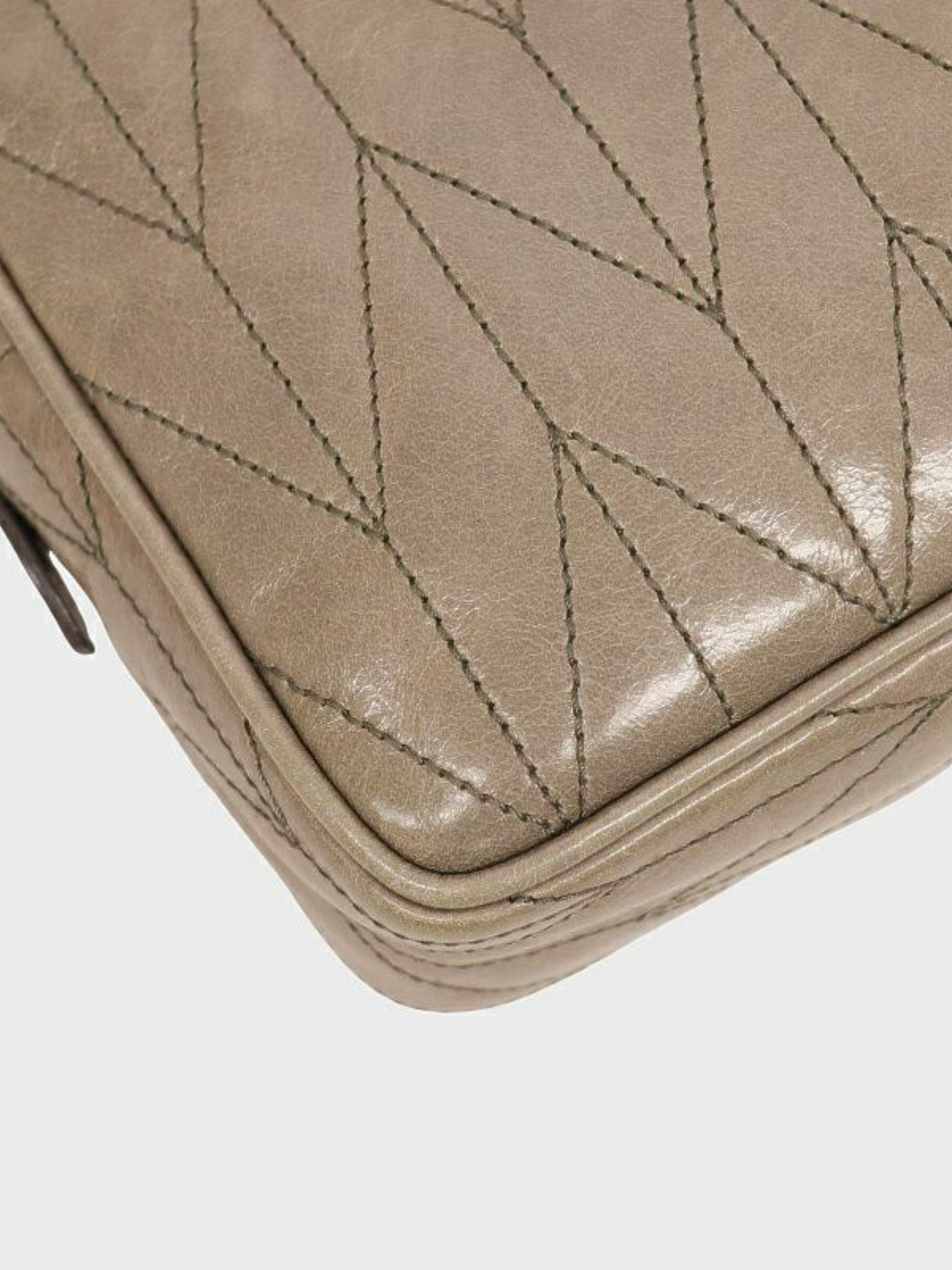Miu Miu 2000s Grey Matelassé Leather Chain Shoulder Bag