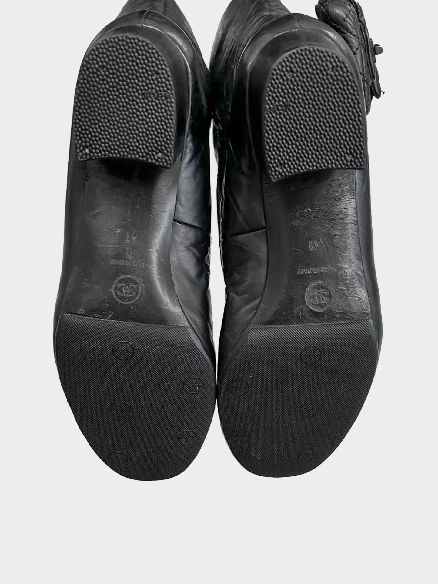 Chanel FW 2008 Black Quilted Calfskin Knee-high Boots with Ankle Pouch