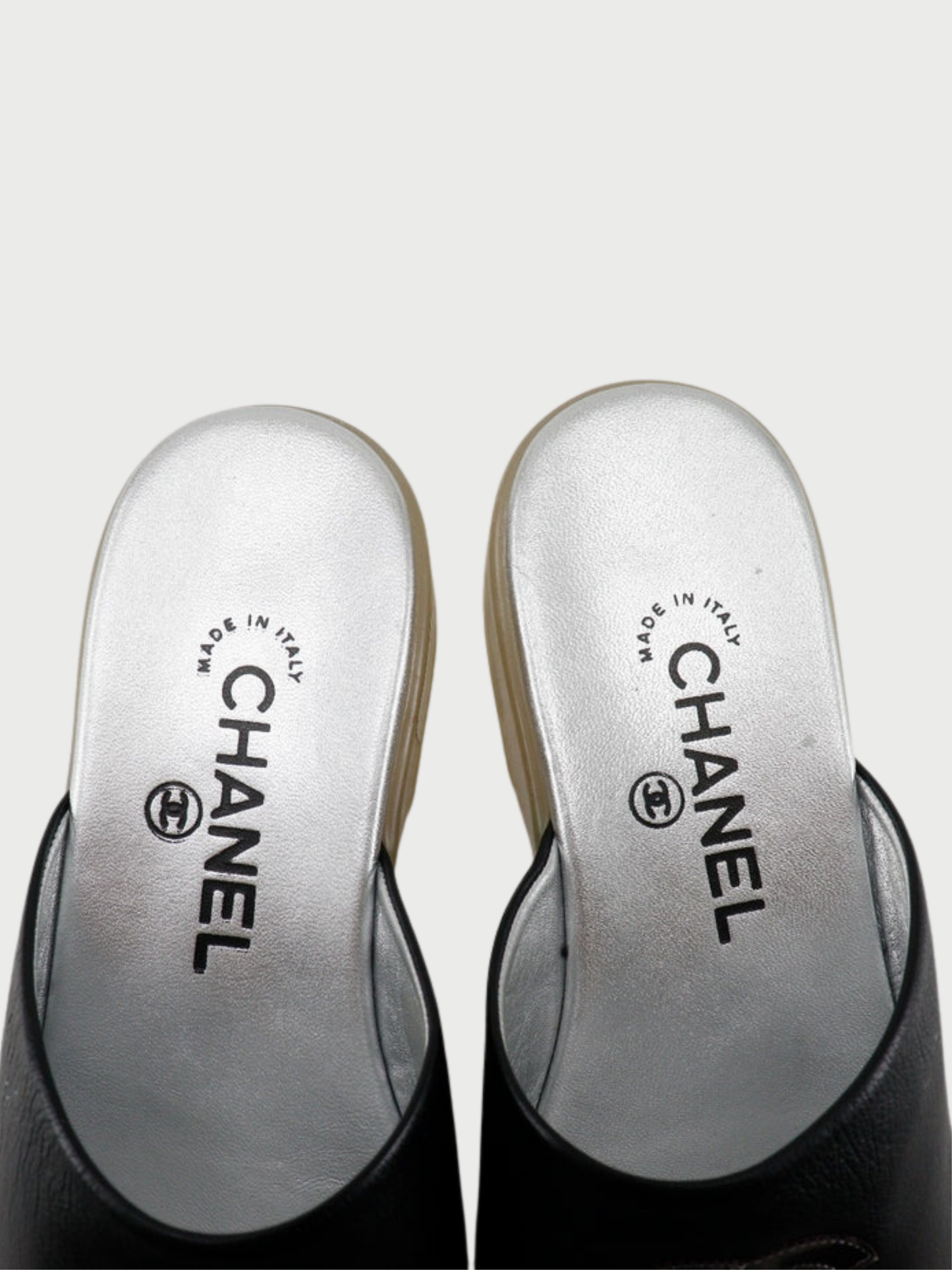 Chanel 2005 Coco Mark Black Strap Sandal Flats