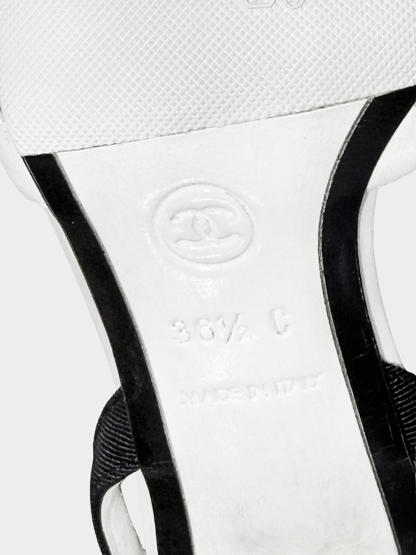 Chanel by Karl Lagerfeld 2006 White and Black Lambskin Leather Camellia and Bow Heels