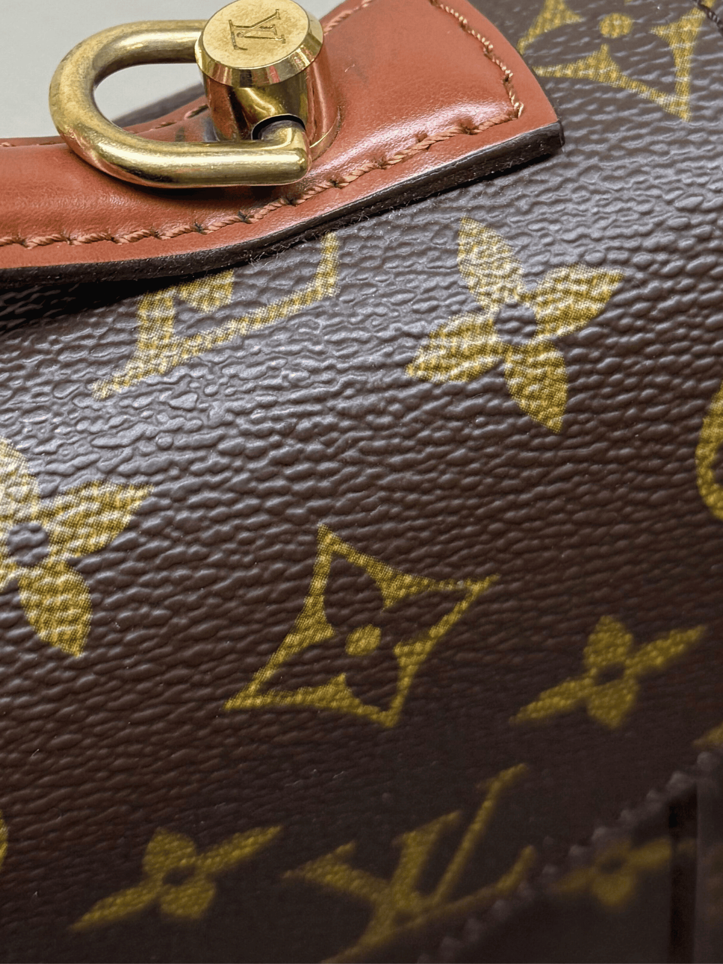 Louis Vuitton 1986 Brown Monogram Canvas Monceau 26 2-Way Bag