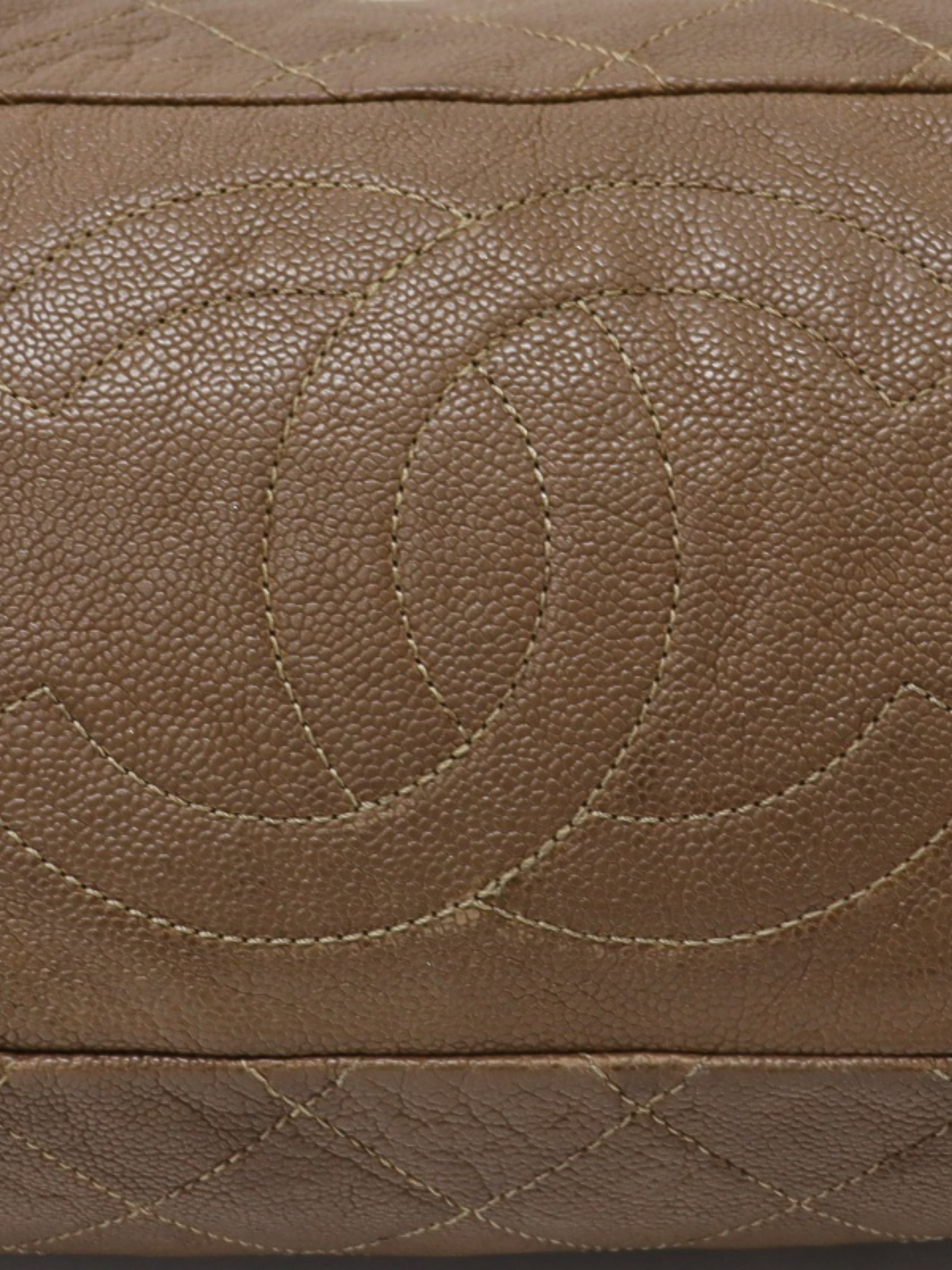 Chanel 2000s Beige Caviar Skin Chain Handbag