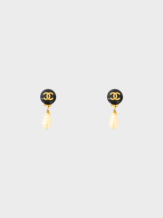 Chanel 1995 Black CC Logo Pearl Clip-on Earrings