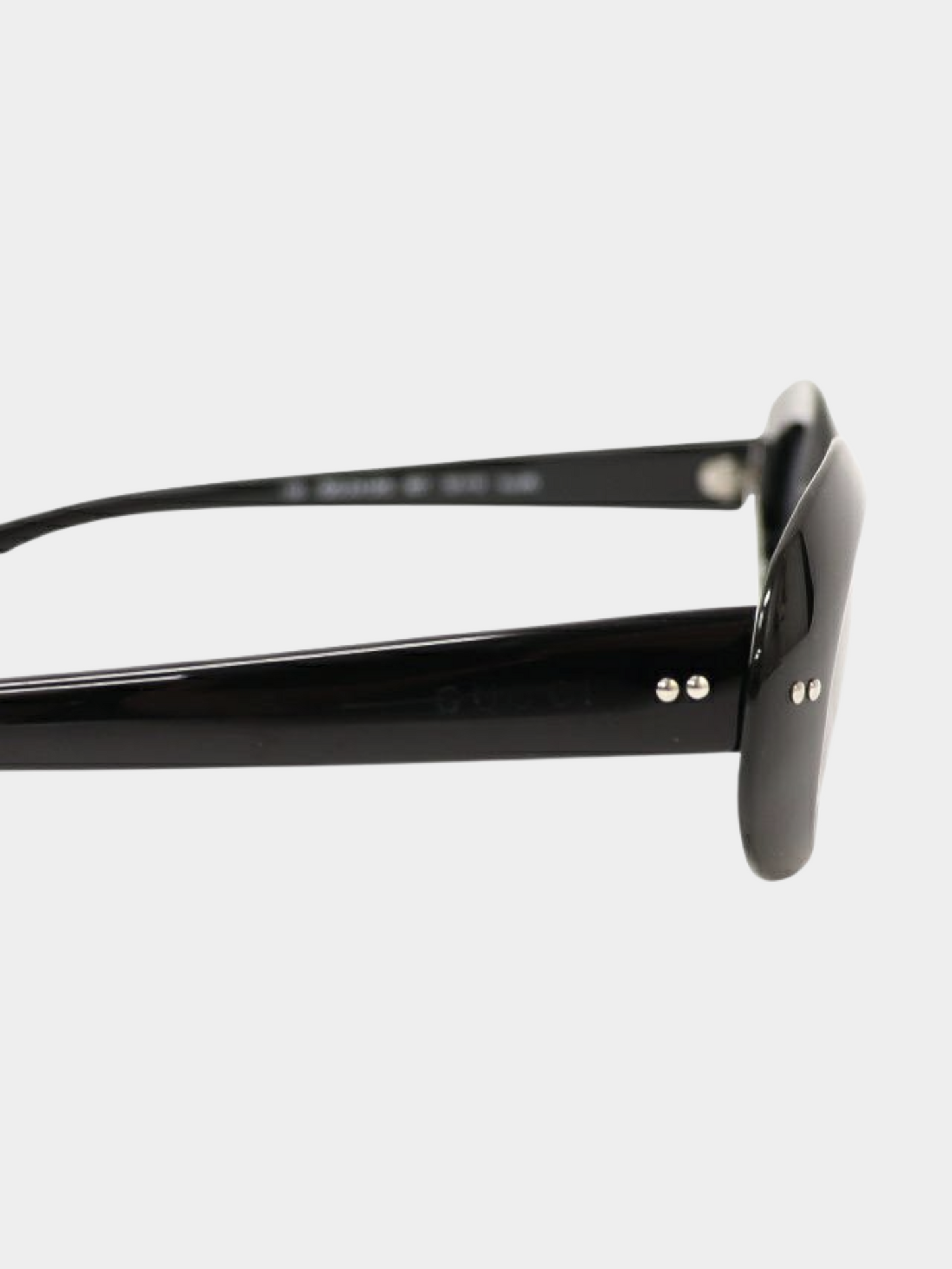 Gucci 2010s Black Oval Sunglasses