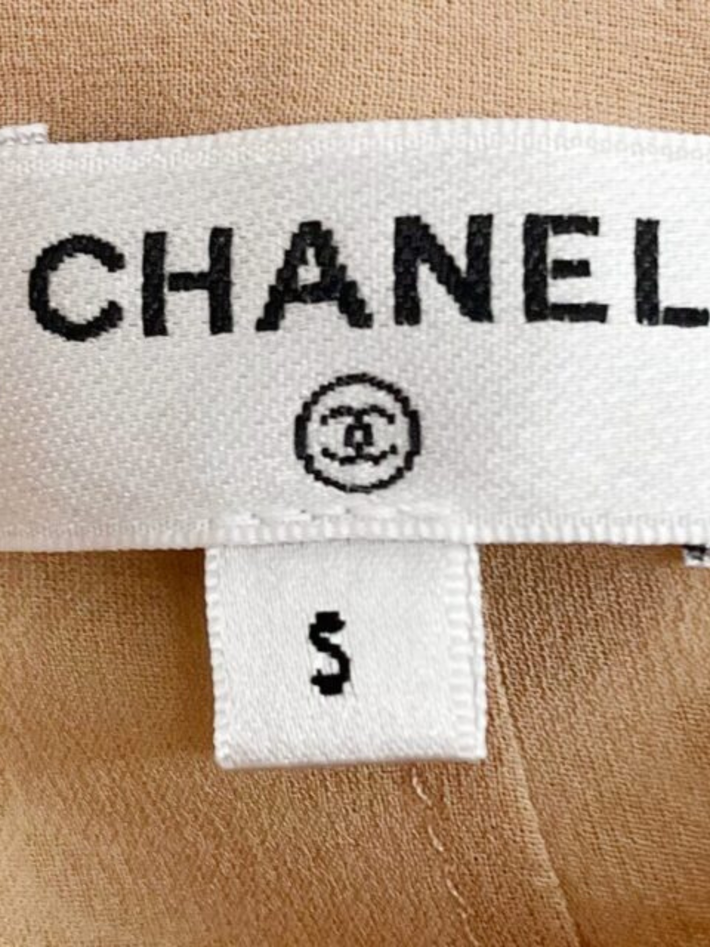 Chanel 2022 White Cotton Crochet Pareo Skirt Set