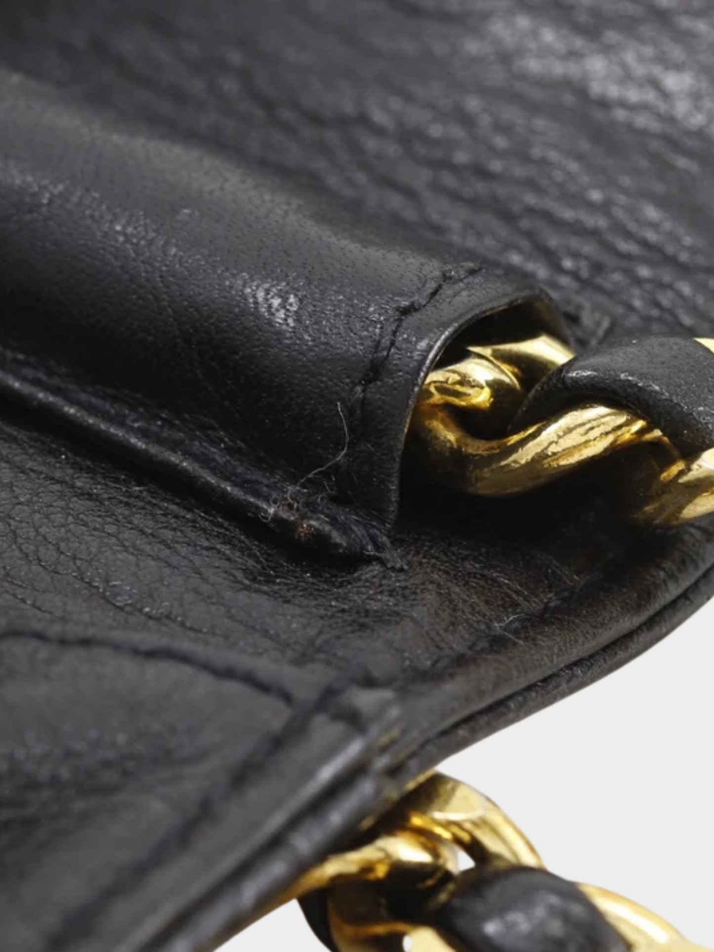 Chanel 2000s Black Caviar Leather Chain Pochette Shoulder Bag