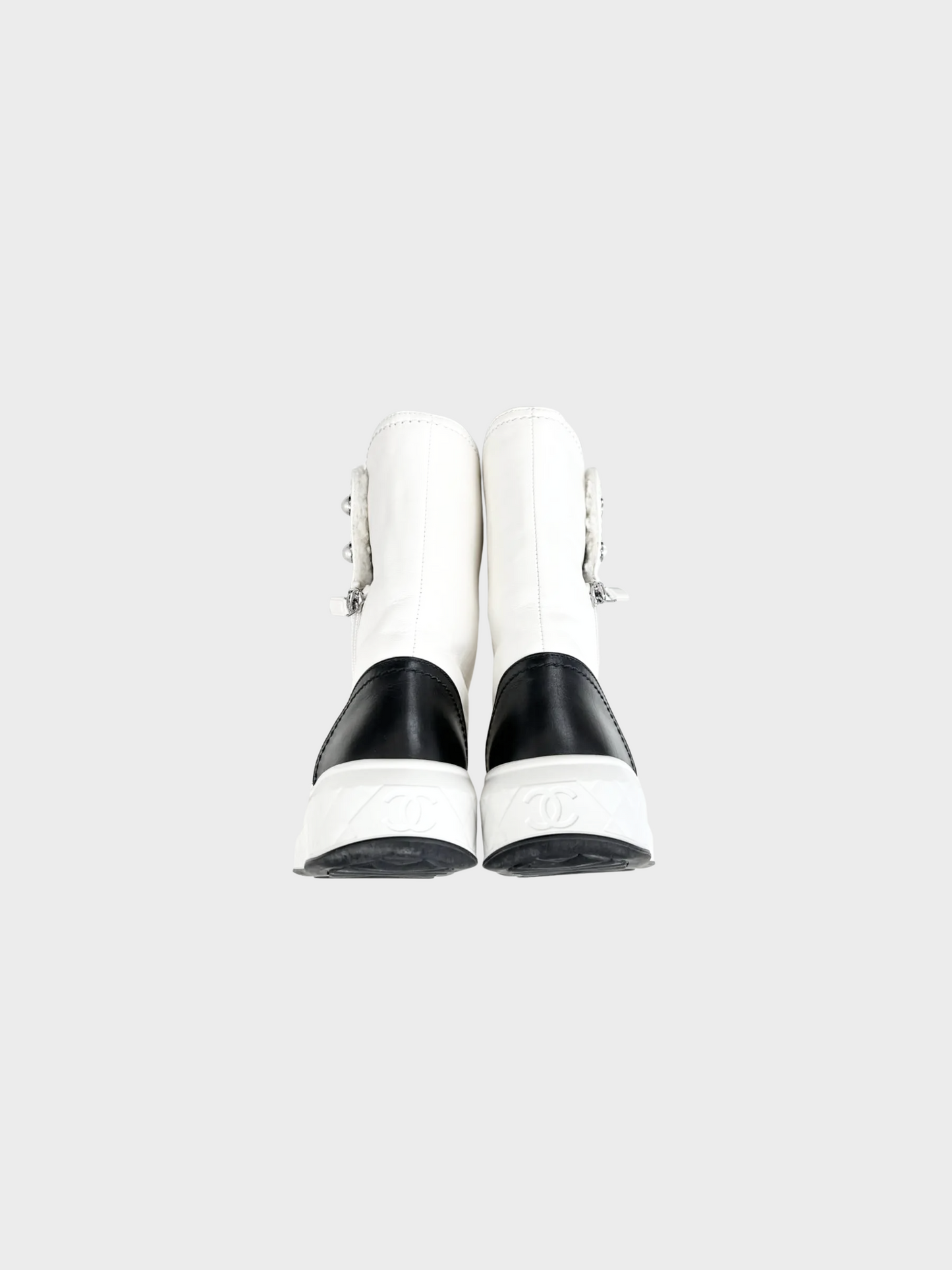 Chanel 2018 White Cap Toe Snow Boots