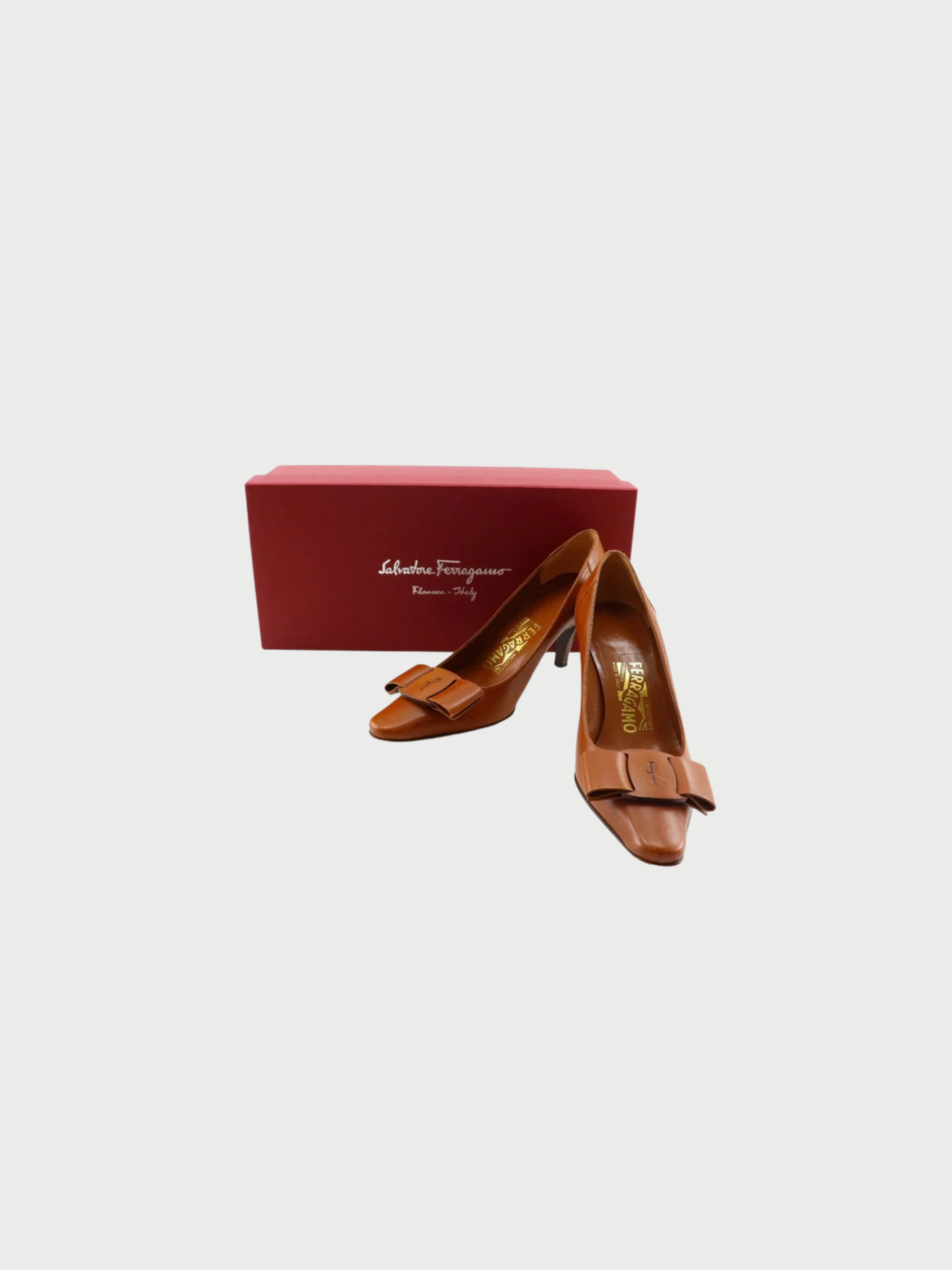 Salvatore Ferragamo 1990s Brown Leather Vara Ribbon Pumps