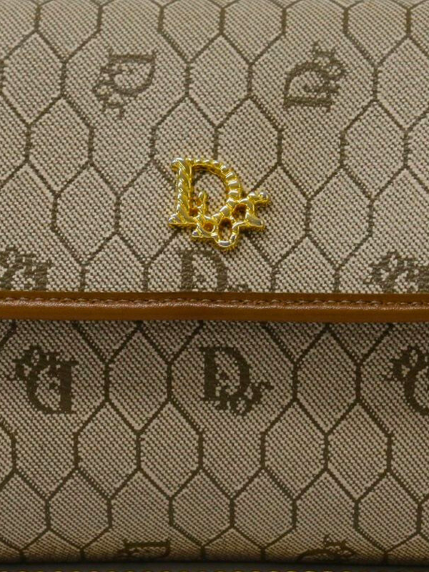 Christian Dior 2000s Beige Honeycomb PVC Chain Shoulder Bag