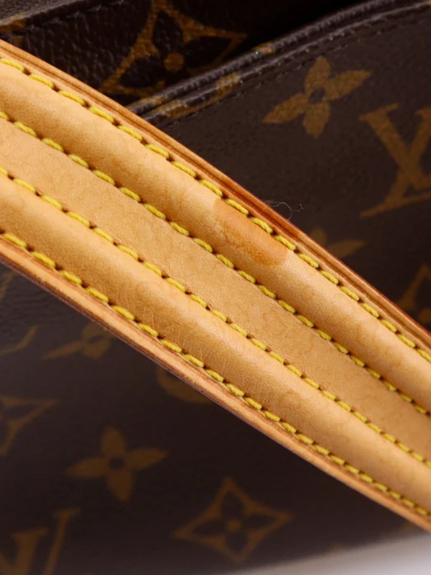 Louis Vuitton 2004 Monogram Canvas Viva Cité MM Shoulder Bag