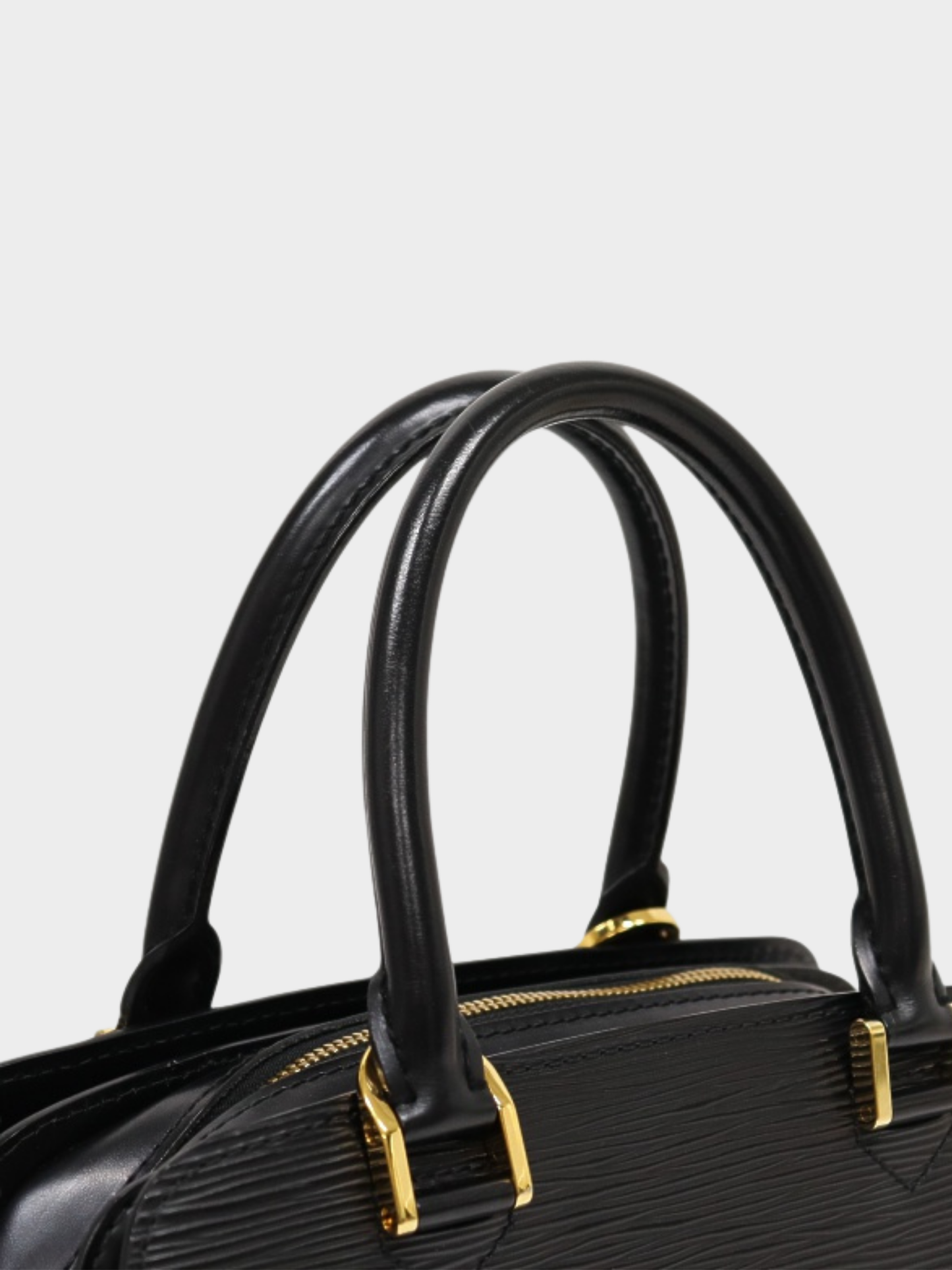 Louis Vuitton 2004 Noir Epi Leather Pont-Neuf Handbag