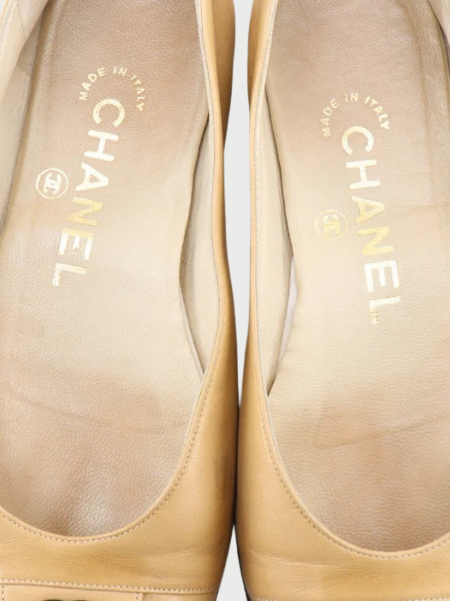 Chanel 2000s Beige Lambskin CC Ballet Pumps