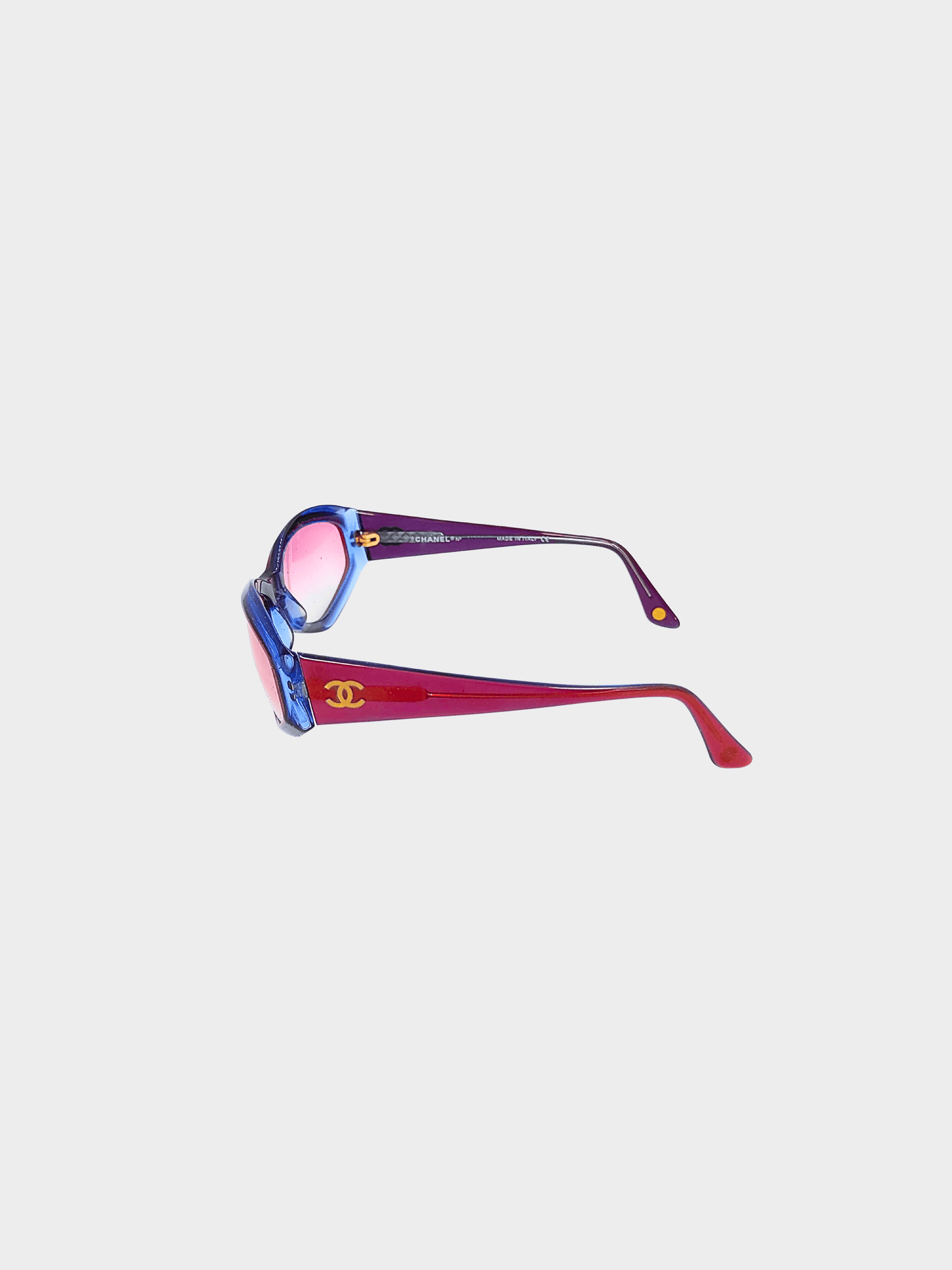 Chanel 2000s Purple Interlocking CC Logo Cat-Eye Sunglasses