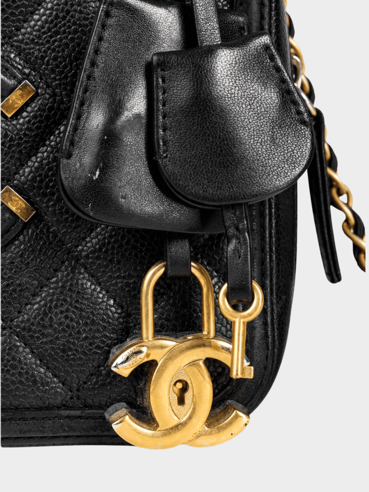 Chanel 2000s Filigree Medium Black Caviar Quilted CC Vanity Case