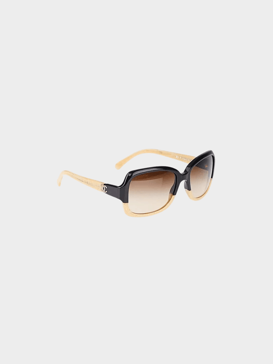 Chanel 2000s Black and Beige CC Logo Sunglasses
