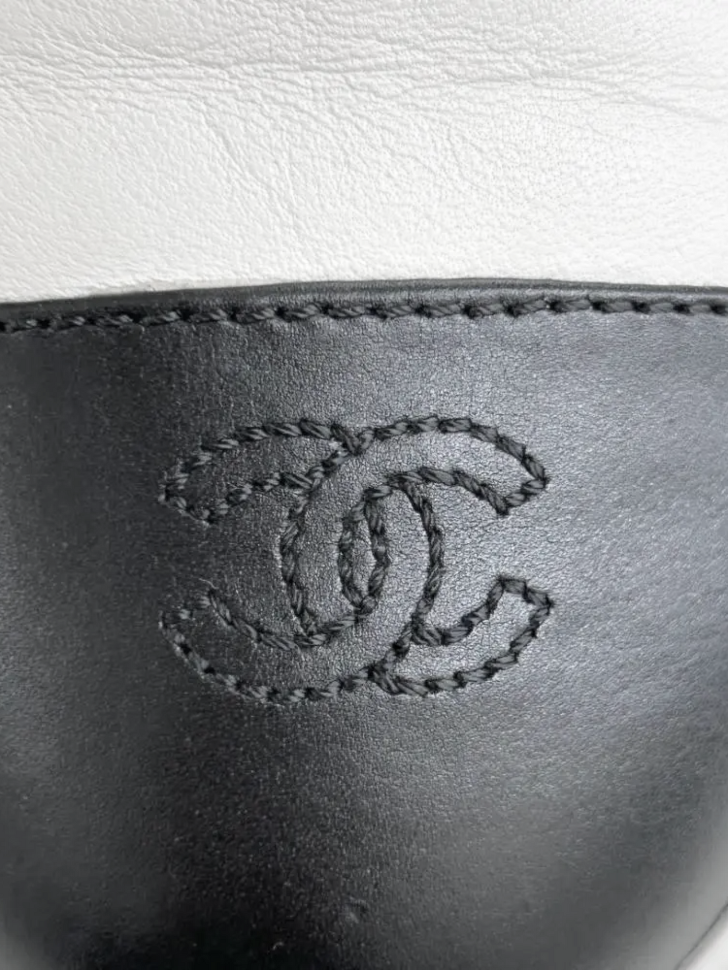 Chanel 2018 White Cap Toe Snow Boots