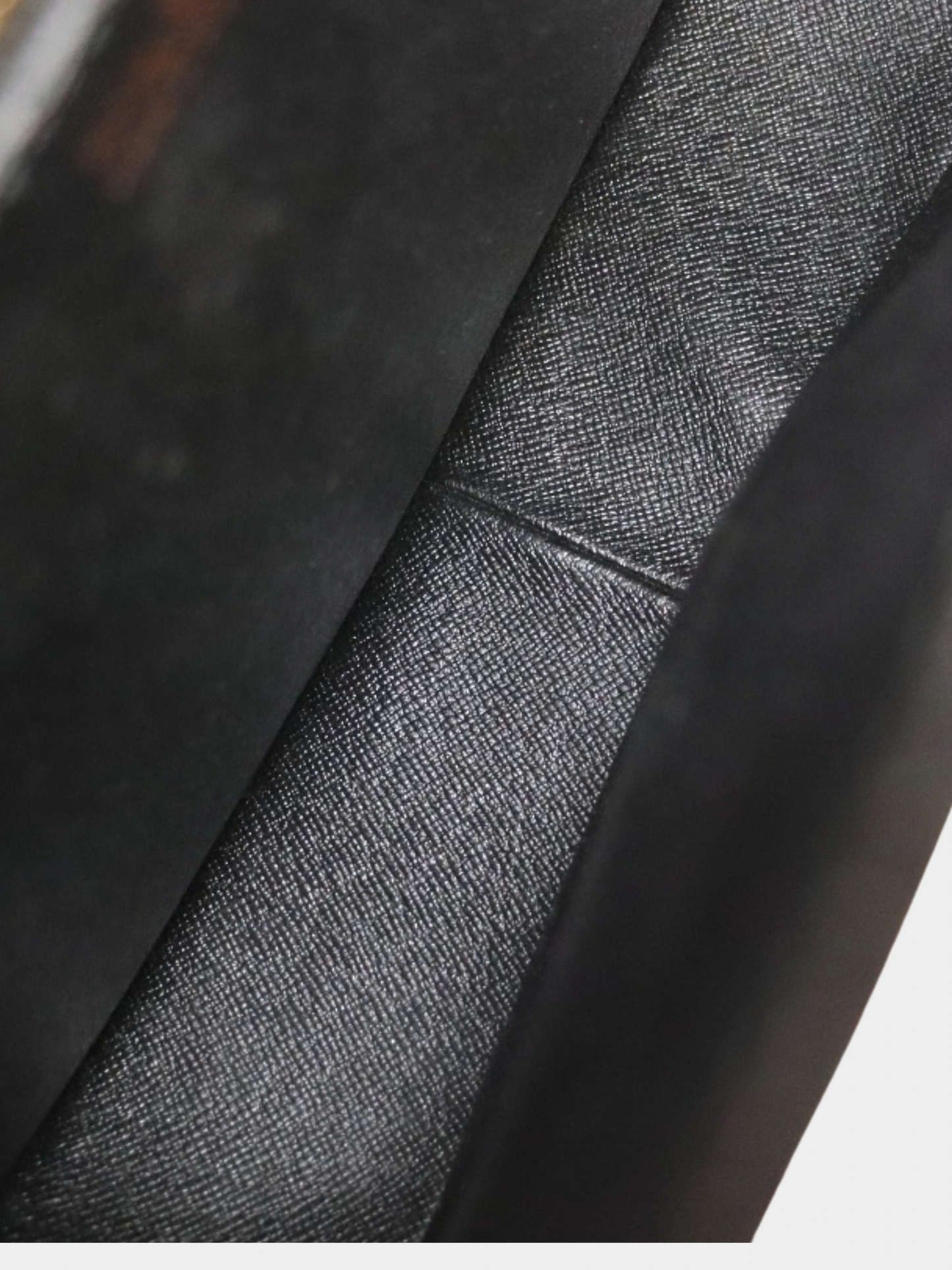 Louis Vuitton 1994 Noir Epi Leather Saint Cloud Shoulder Bag