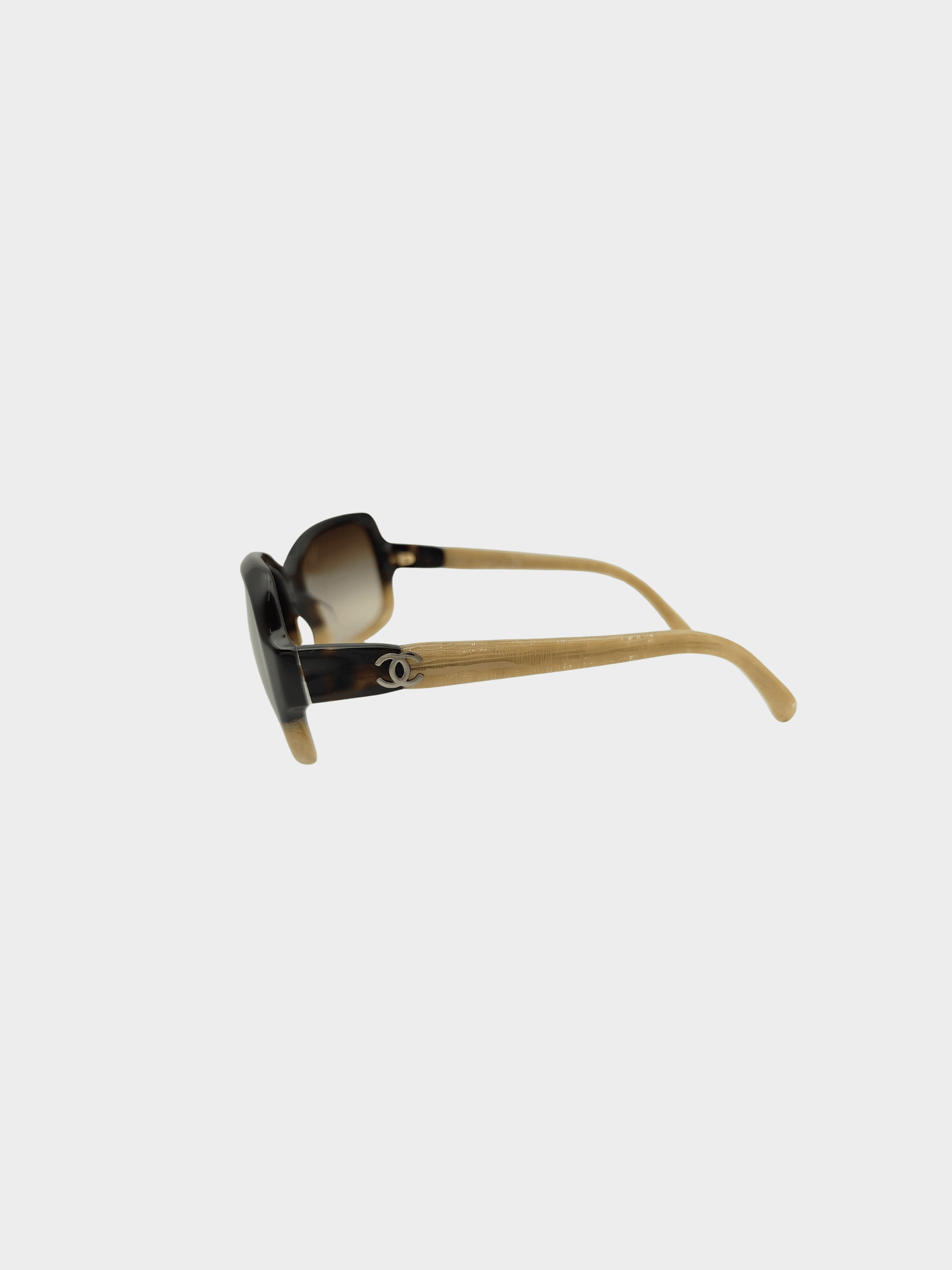Chanel 2000s Black and Beige CC Logo Sunglasses