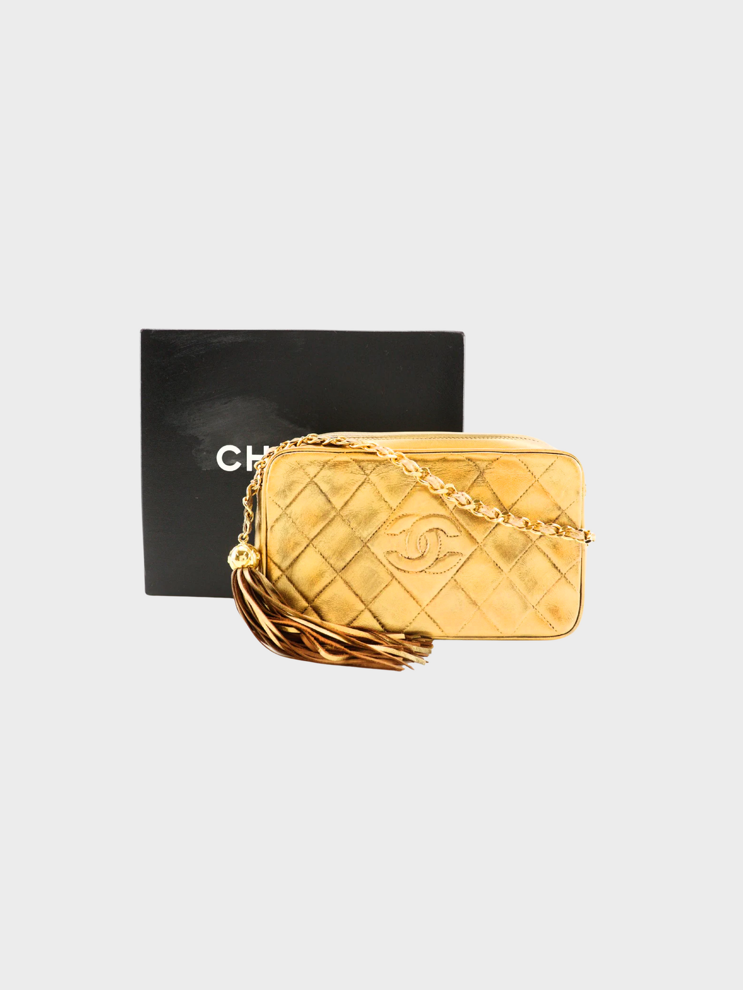 Chanel 1991-1994 Gold Matelasse Fringe Chain Shoulder Bag