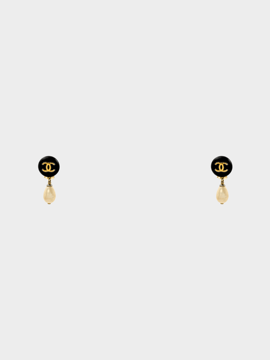 Chanel 1995 Black CC Logo Pearl Clip-on Earrings