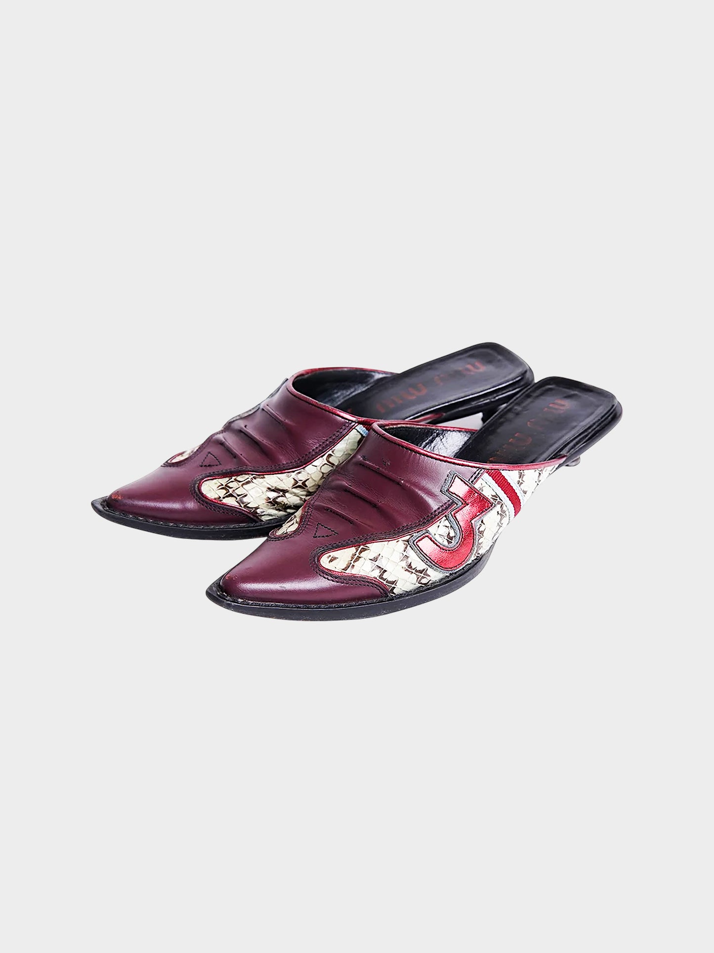 Miu Miu SS 2000 Bordeaux Leather 3 Pointed Toe Mules