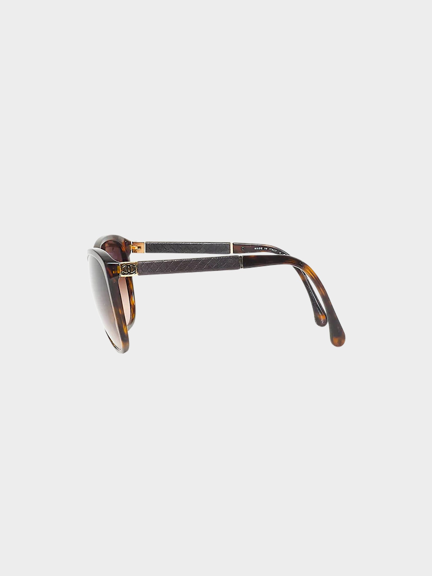 Chanel 2000s Brown Tortoiseshell Cat-Eye Sunglasses