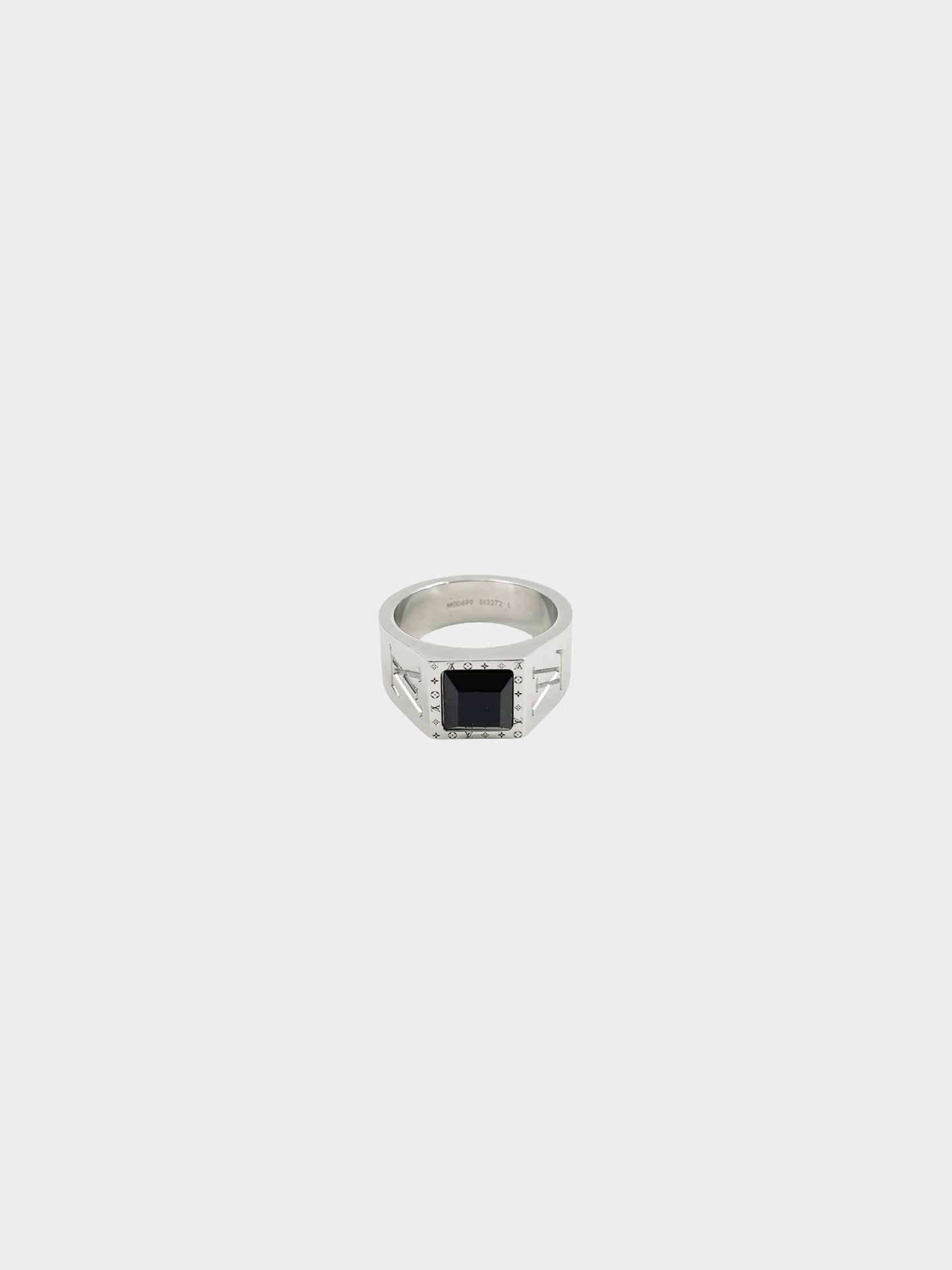 Louis Vuitton 2020s Silver Monogram Engraved Onyx Signet Ring