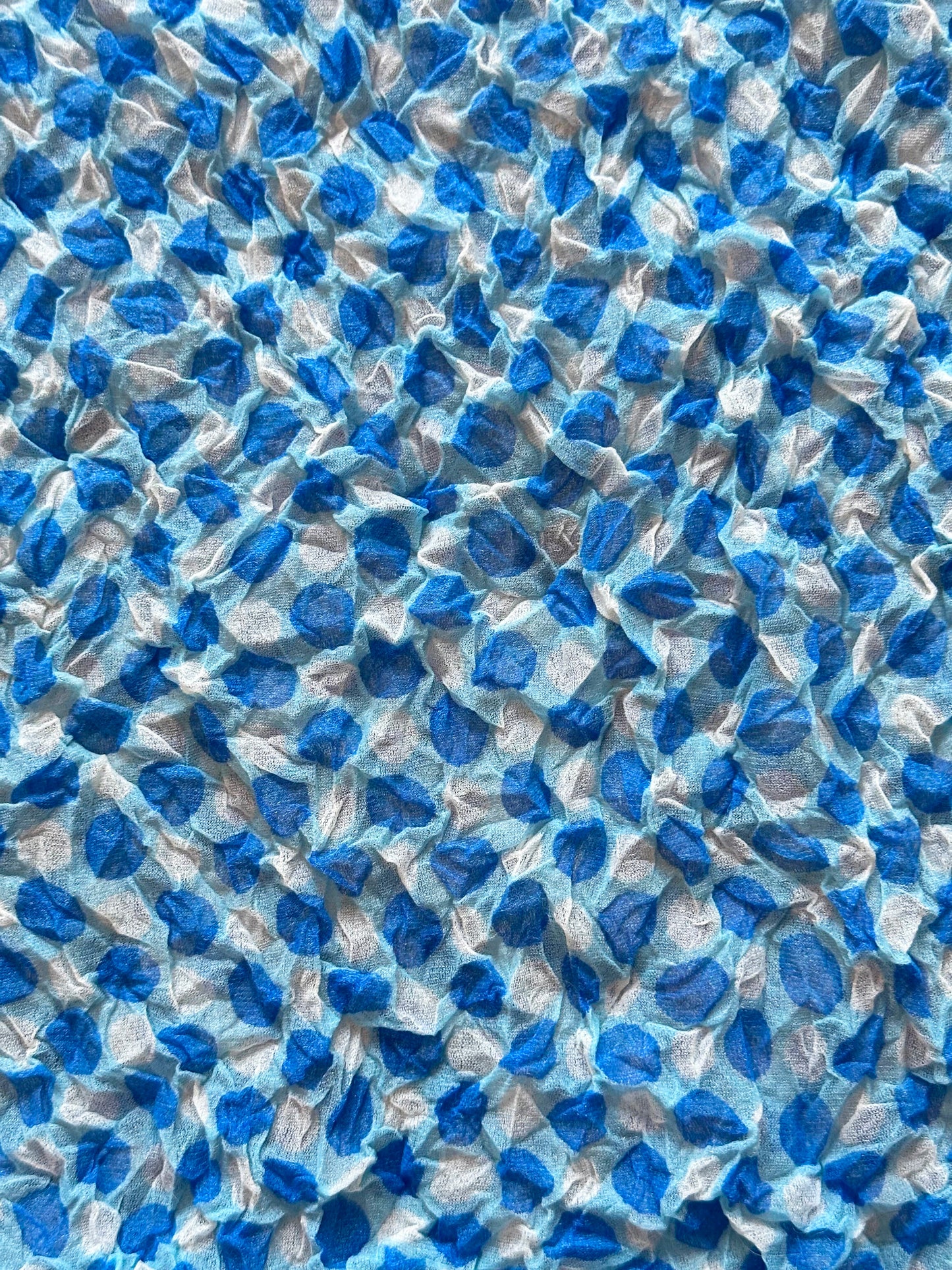 Issey Miyake 1990s Blue Polka Dot Print Crinkle-Effect Top