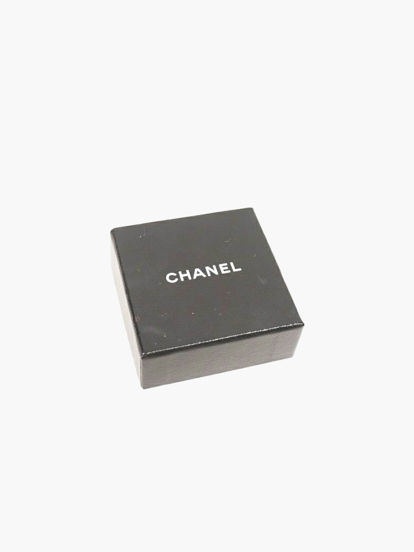 Chanel 2000s Black and White Circle CC Earrings