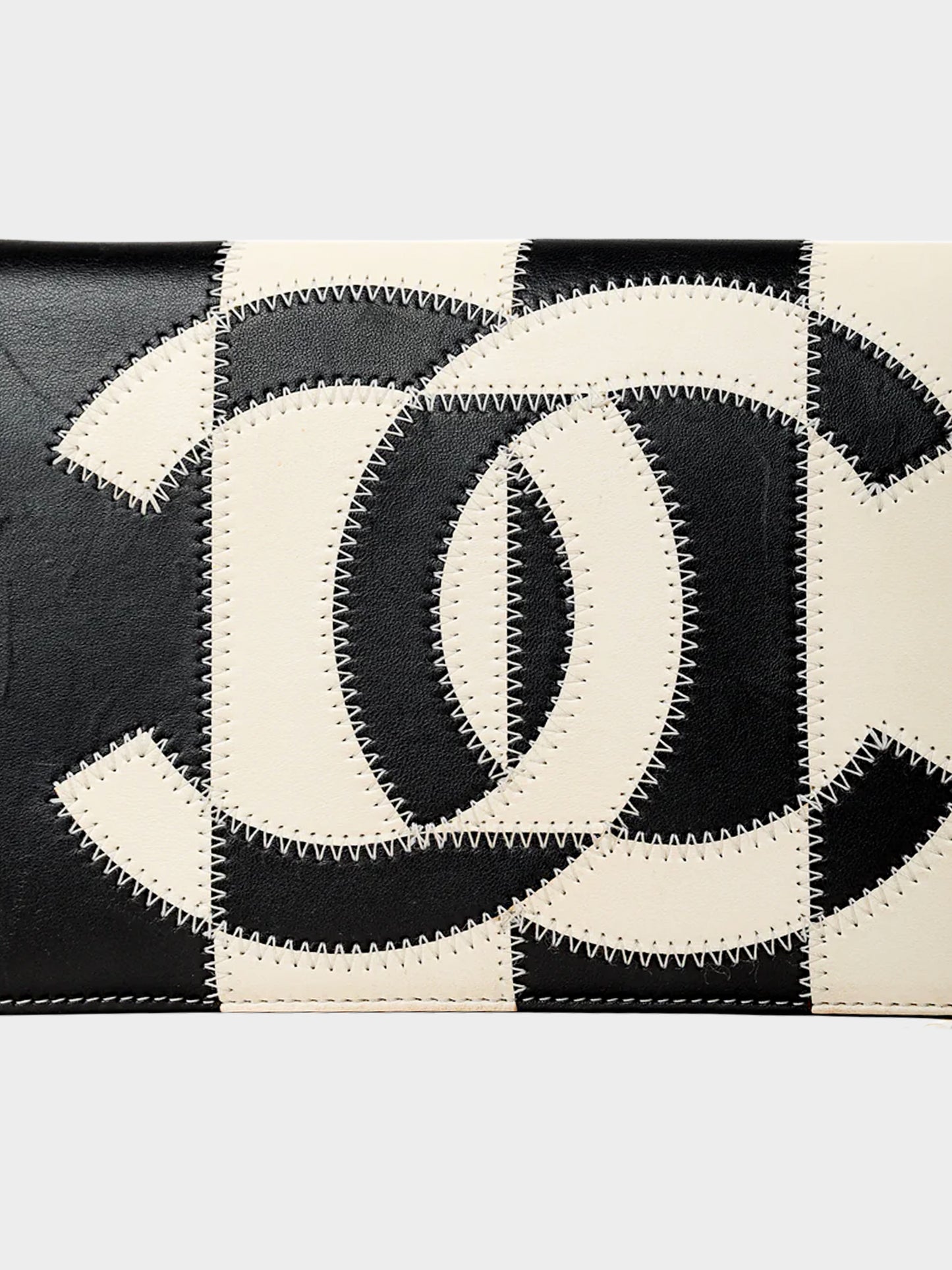 Chanel Cruise 2017 Beige and Black Leather Patchwork CC Flap Bag