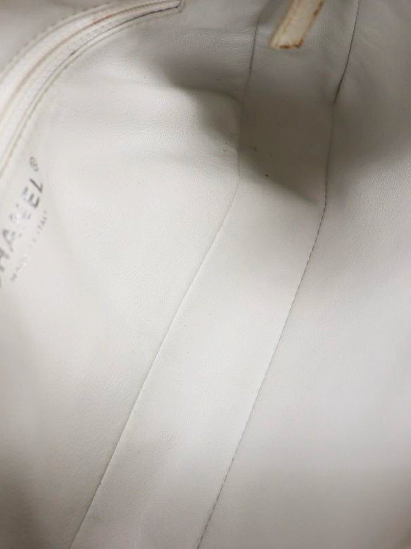 Chanel 2005-2006 White Leather Wild Stitch Shoulder Bag