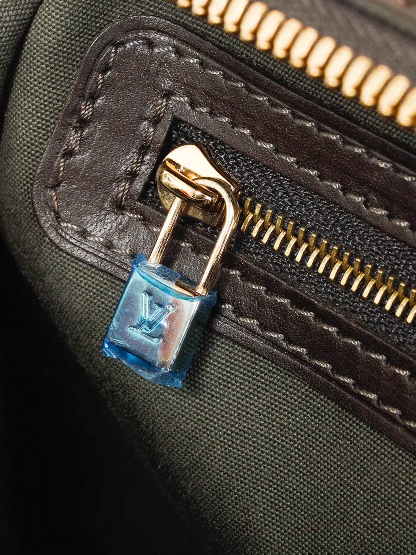 Louis Vuitton 2003 Khaki Mini Lin Canvas Josephine PM Bag