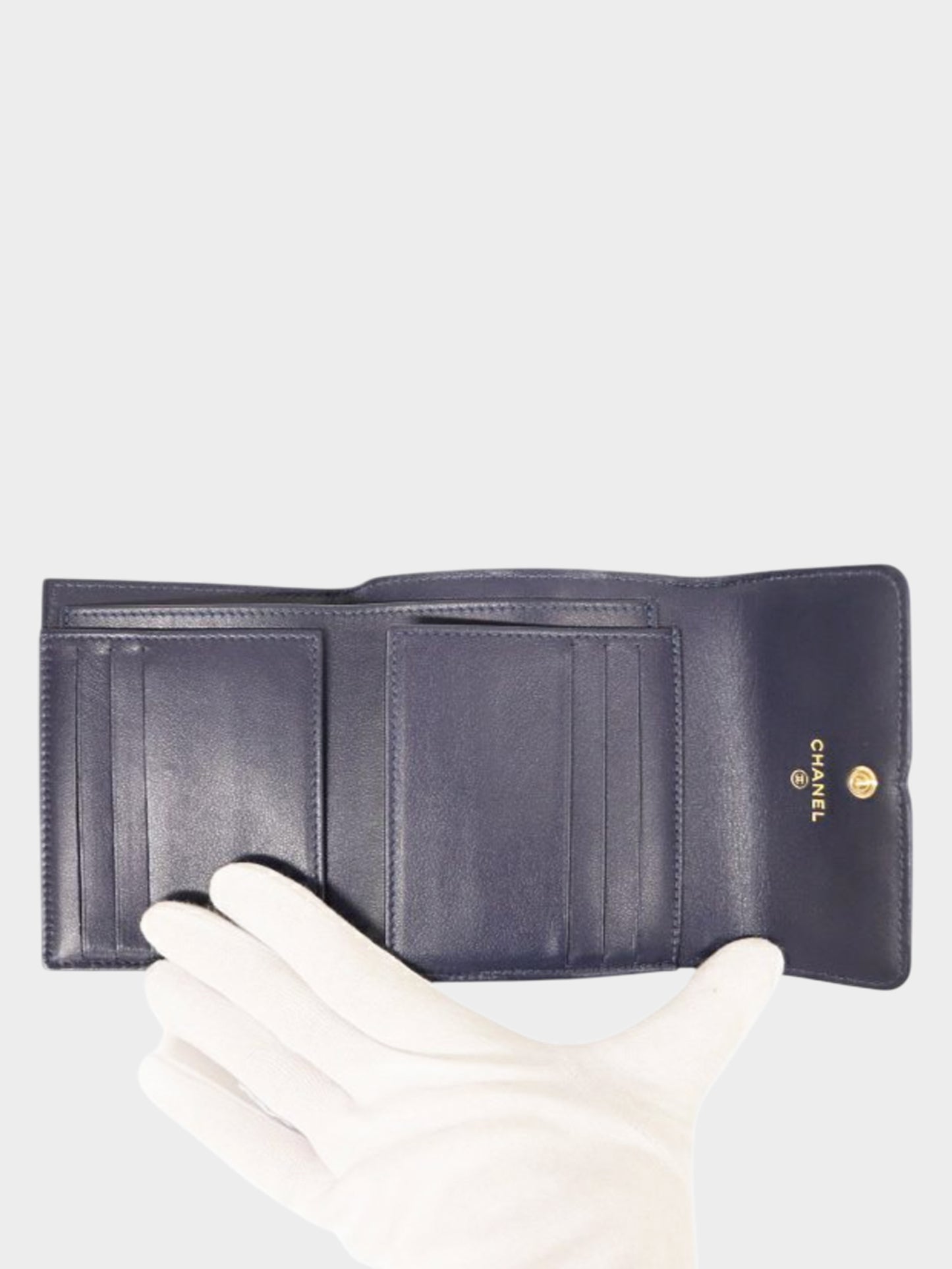 Chanel 2020 Navy Caviar Skin Matelasse Wallet