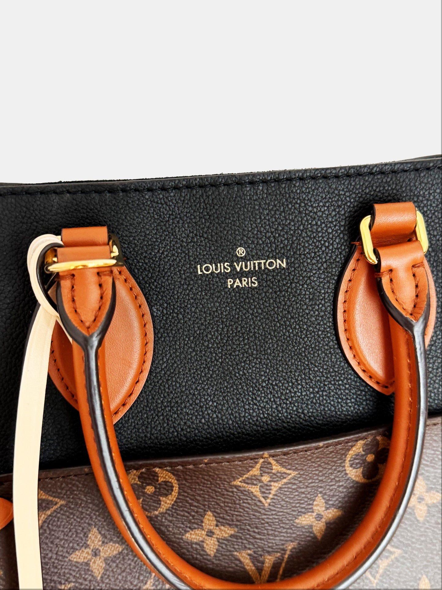 Louis Vuitton 2021 Fold MM Tote Bag
