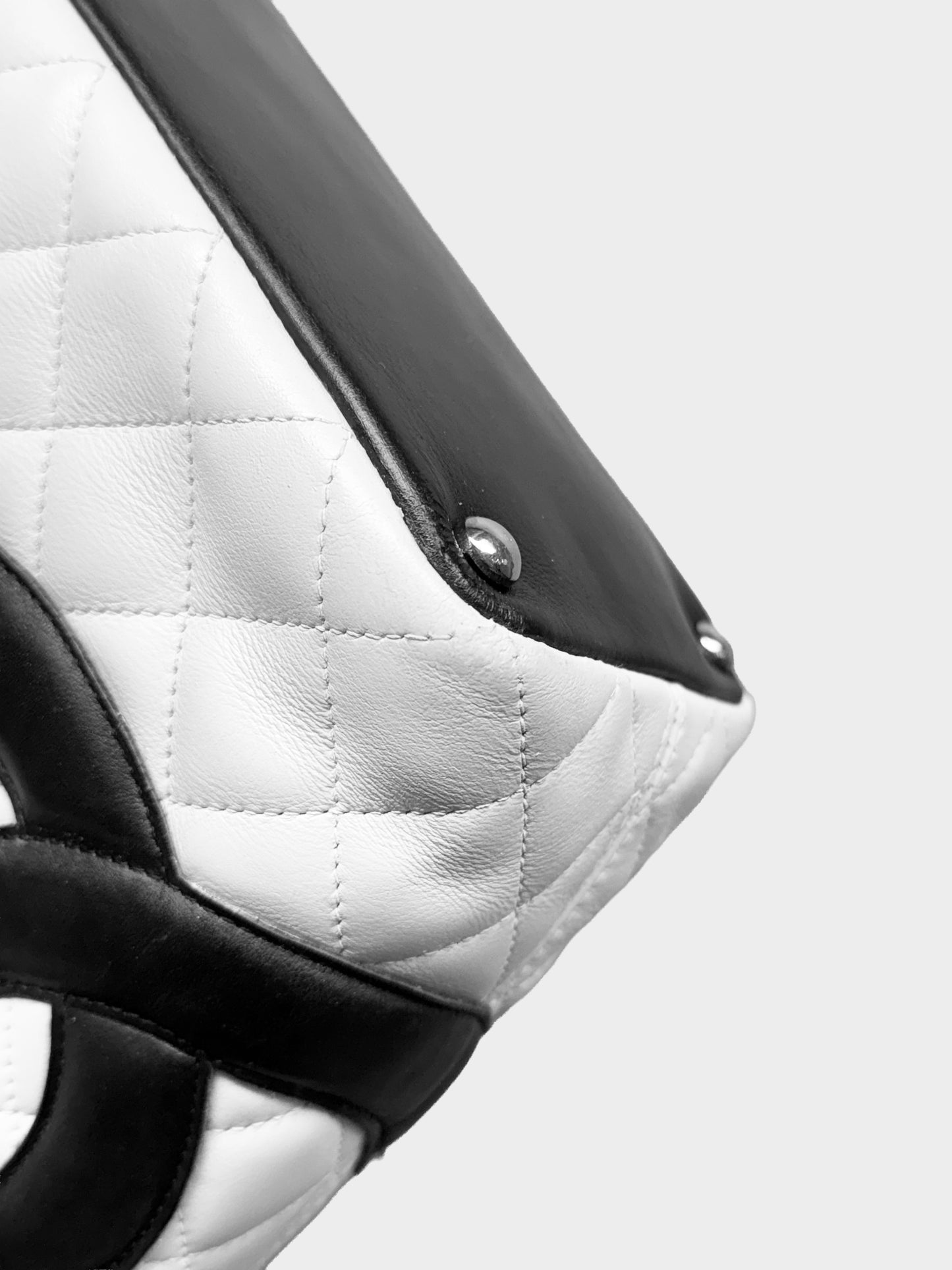 Chanel 2004-2005 White and Black CC Cambon Logo Tote